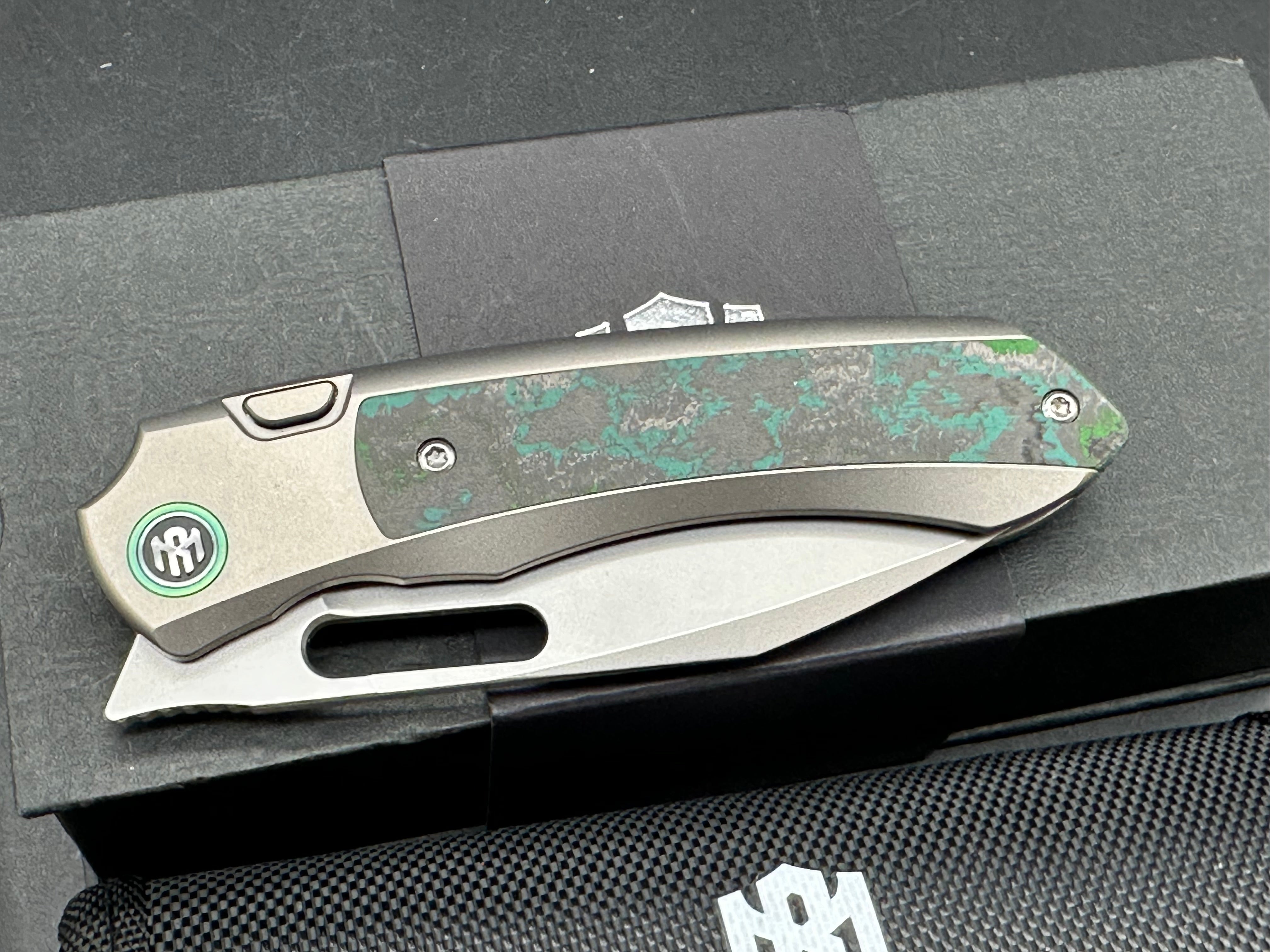 REMETTE RT-ORCA TITANIUM & KELP BED CAMOCARBON HANDLE M390 BLADE