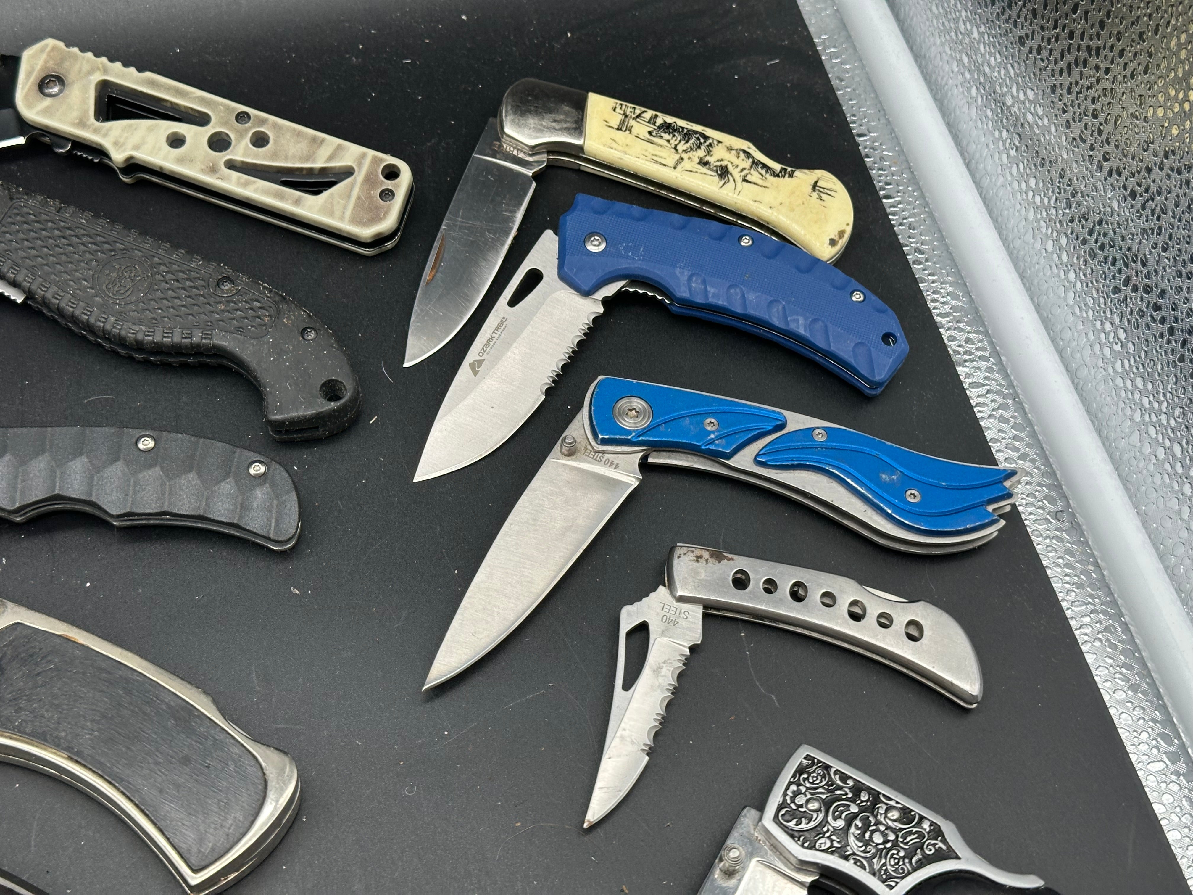 33 knife bundle various makes