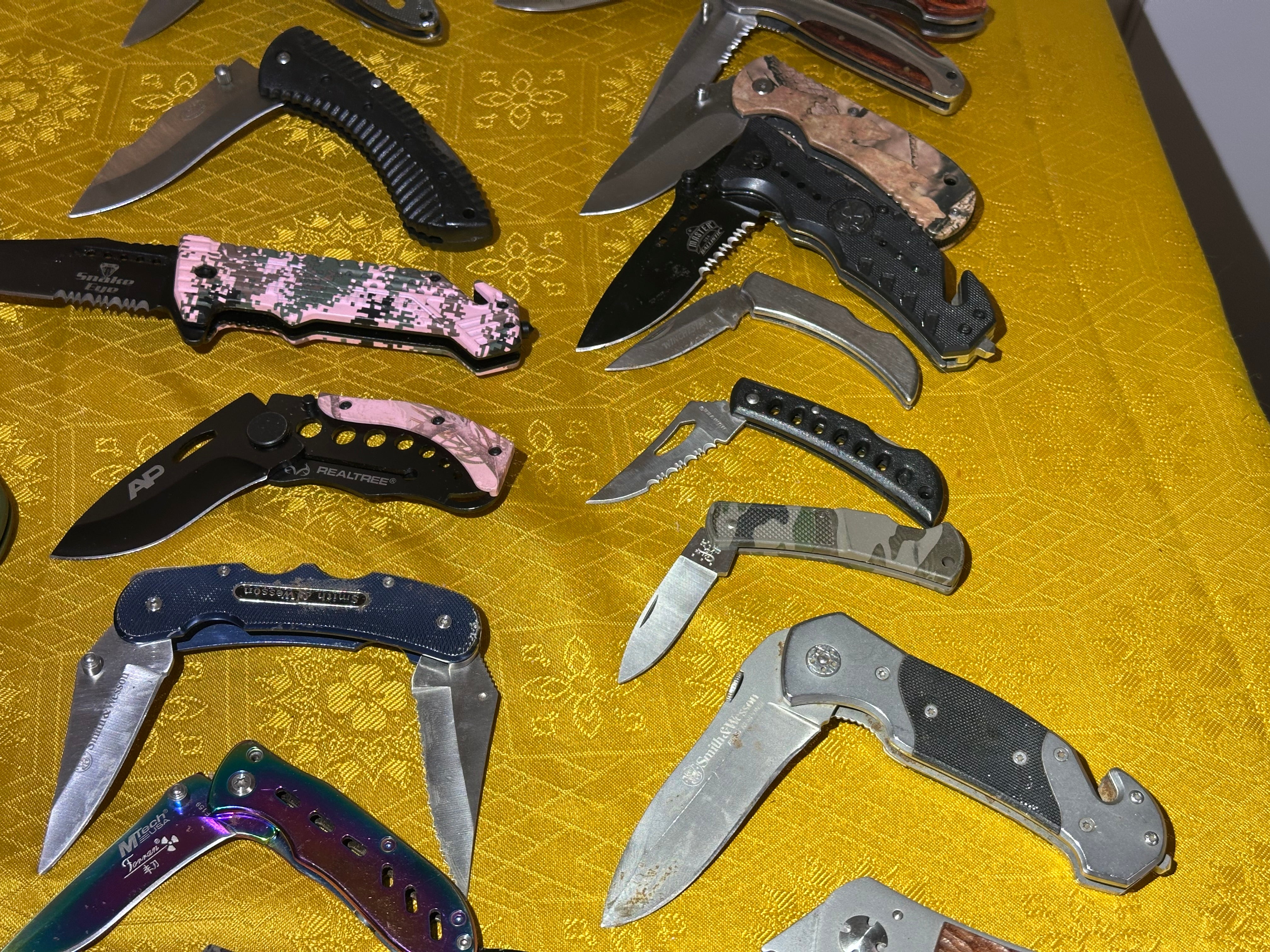 29 knife bundle various makes etc