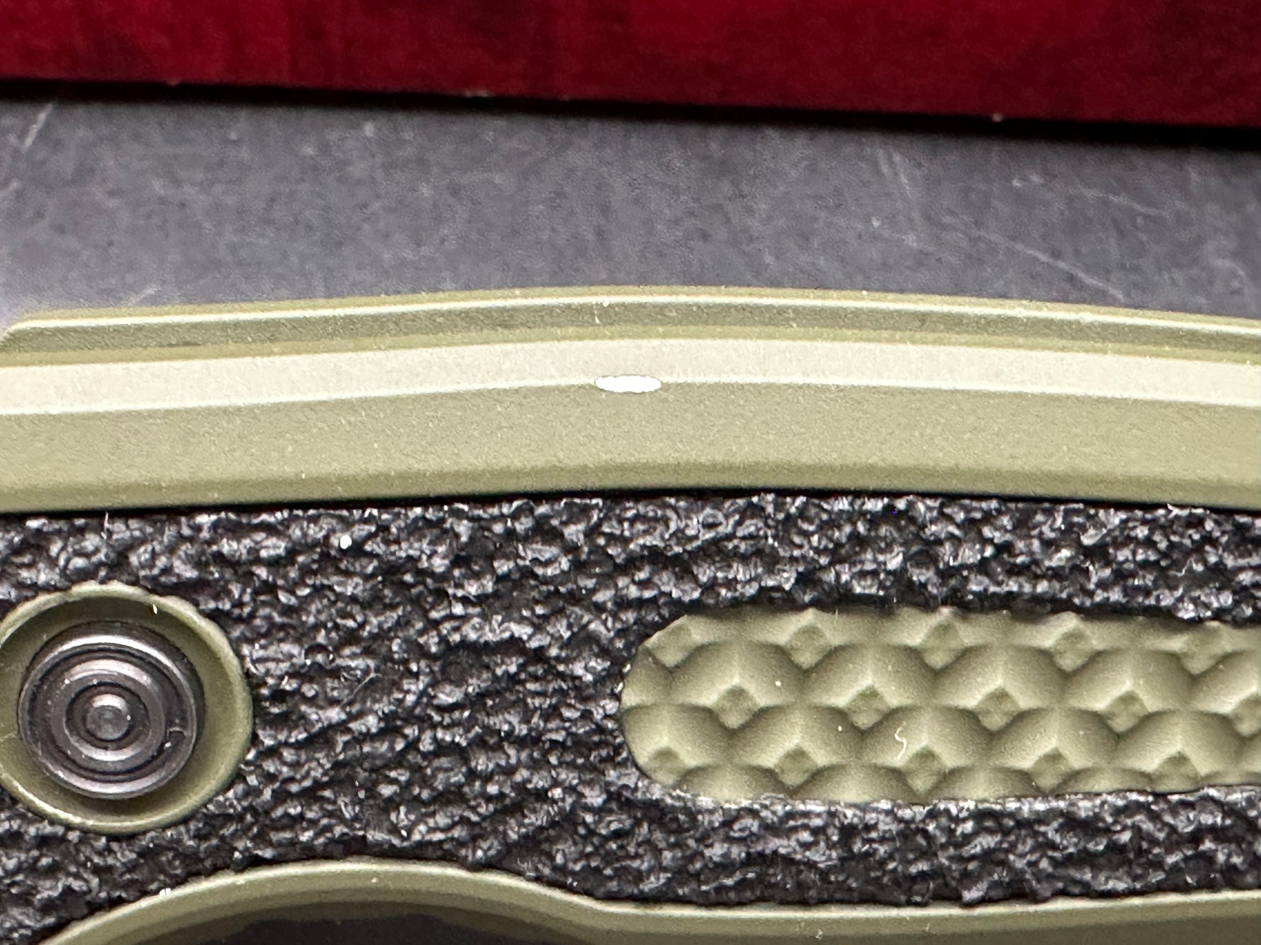 KERSHAW LAUNCH 16 SIDE OPENING AUTO KNIFE OLIVE/BLACK ALUMINUM HANDLE TANTO M4