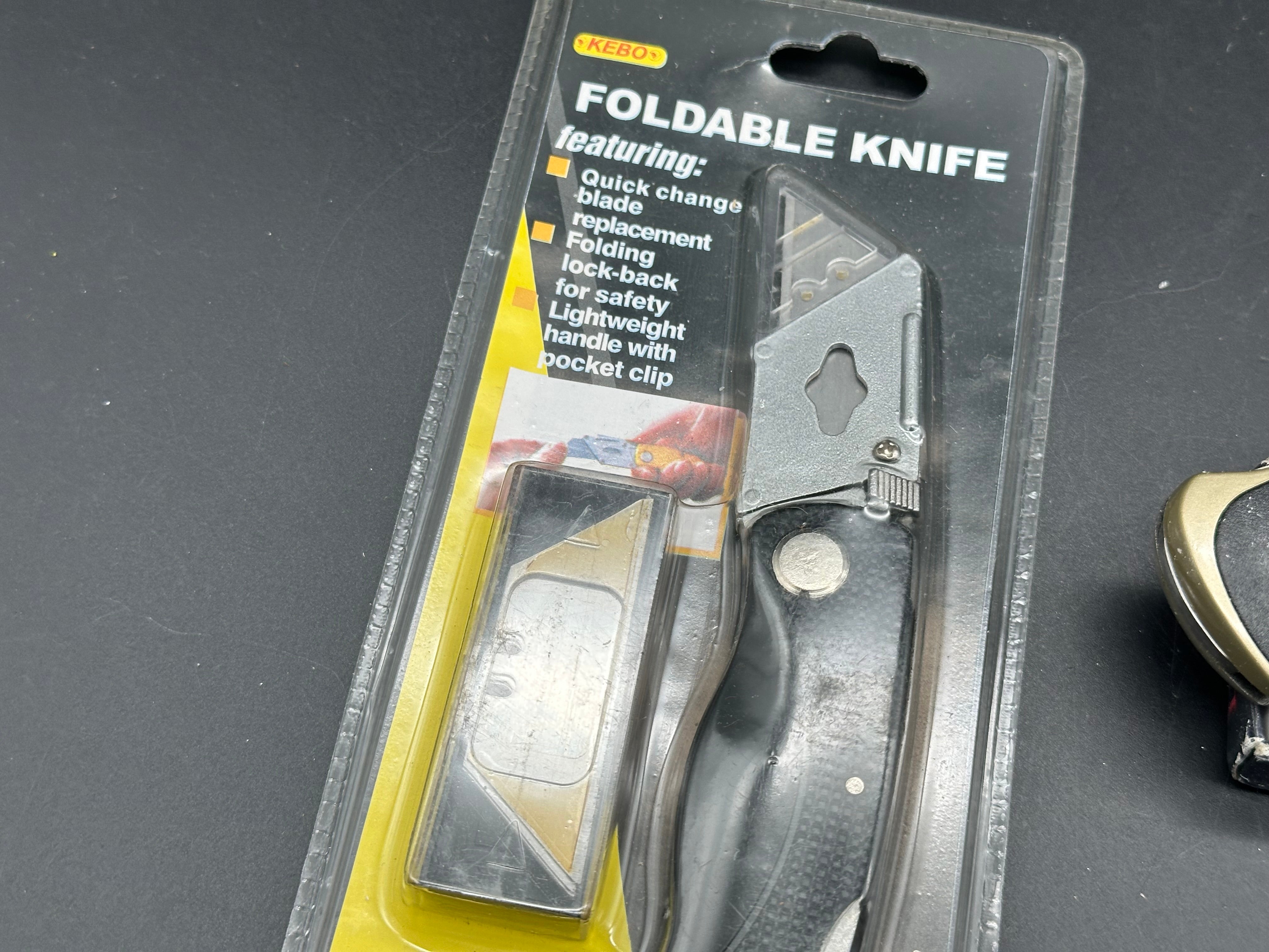 10 knife bundle Check them out ! NASCAR knives