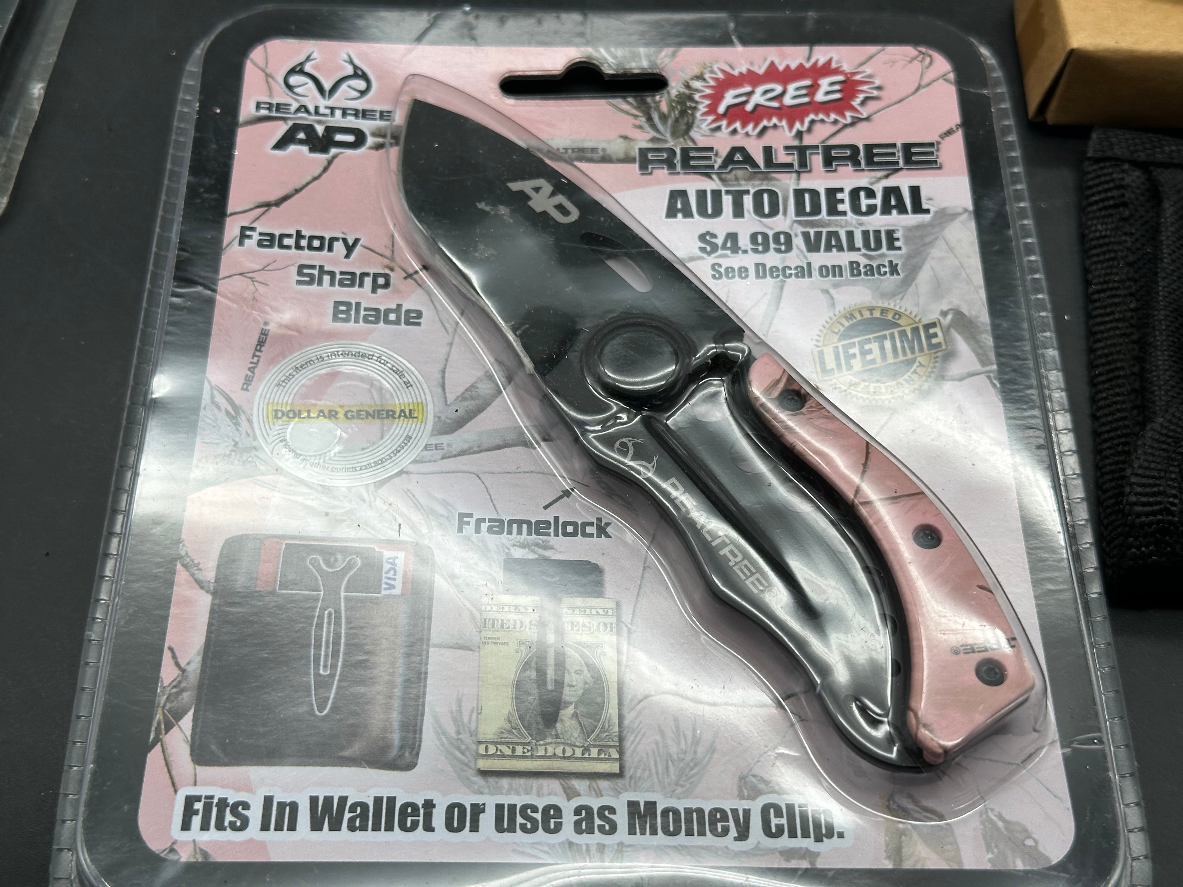 10 knife bundle Check them out ! NASCAR knives
