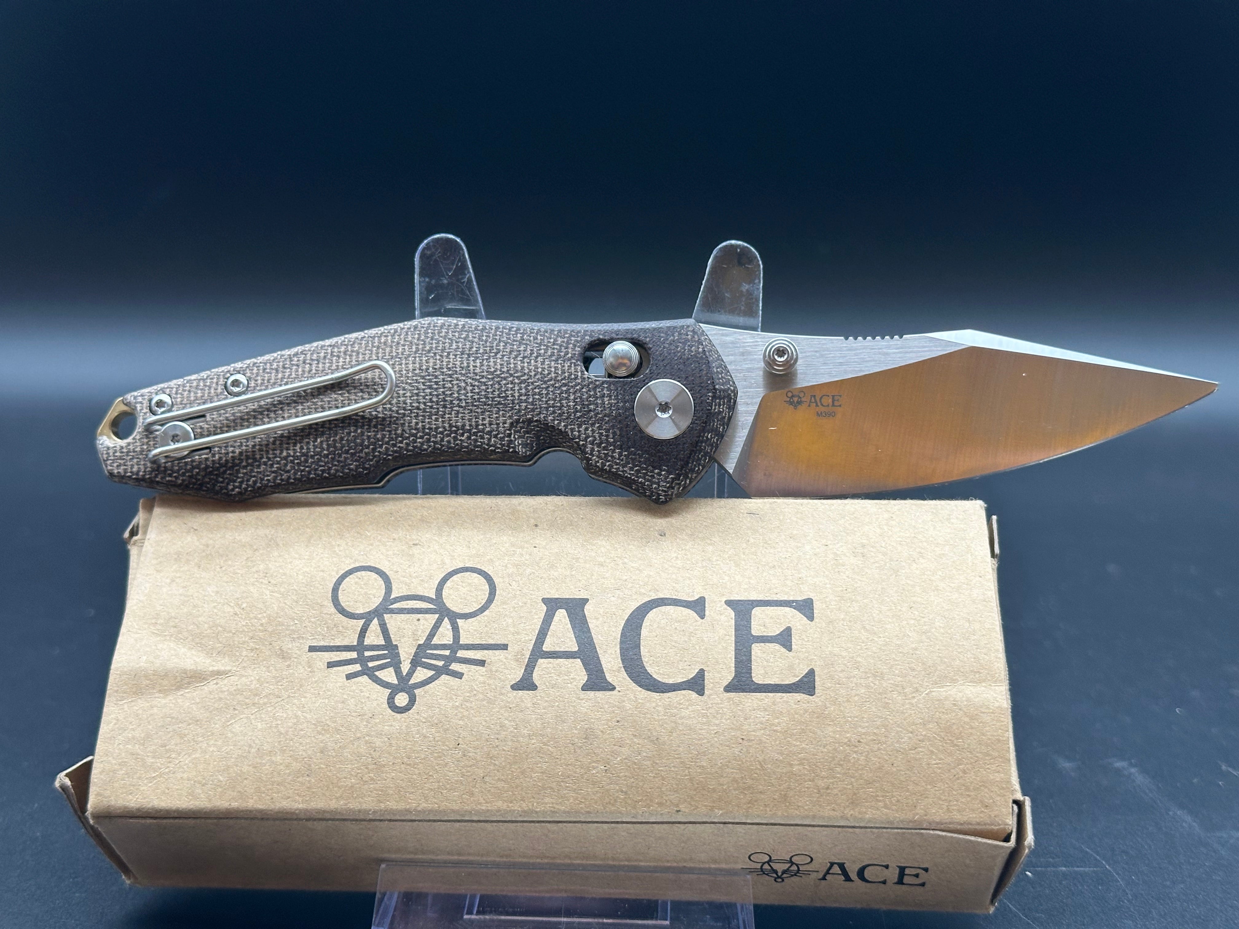 GIANT MOUSE KNIVES ACE NAZCA FOLDING KNIFE GREEN CANVAS MICARTA HANDLE M390 PLAIN EDGE SATIN FINISH