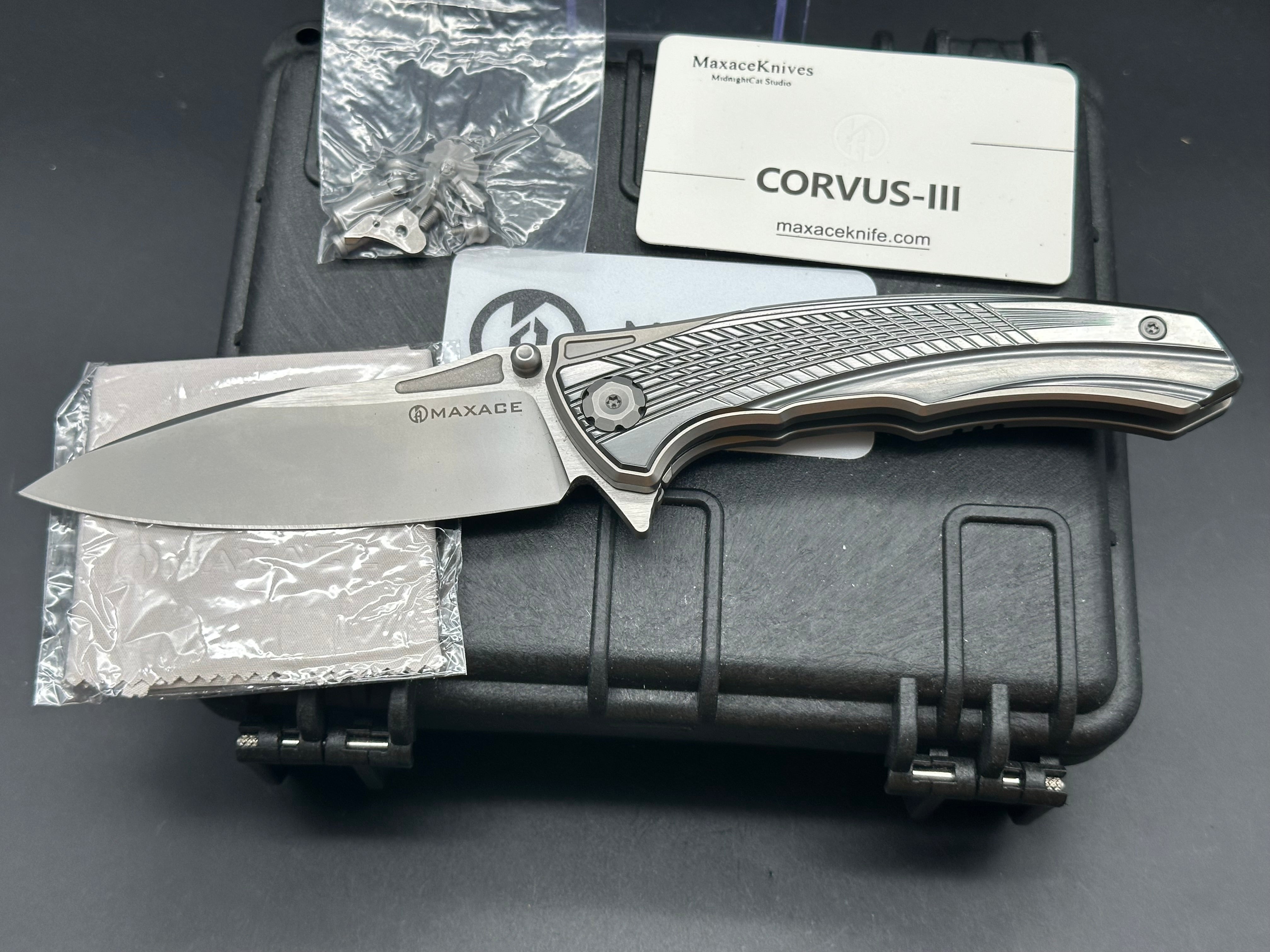 MAXACE CORVUS III FOLDING KNIFE TITANIUM/ZIRCONIUM INLAY HANDLE M390 PLAIN EDGE MC301