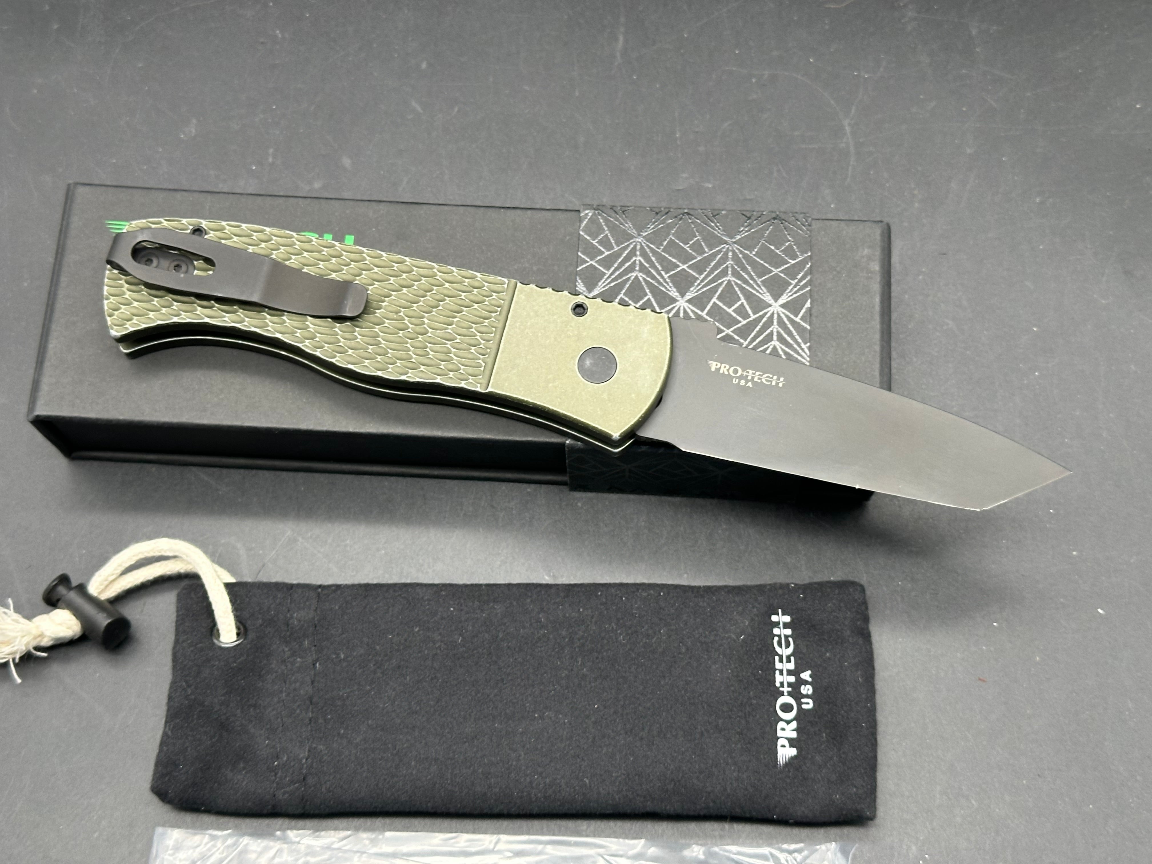ProTech Emerson Auto CQC-7 Green battle worn textured handle with two tone black/satin blade