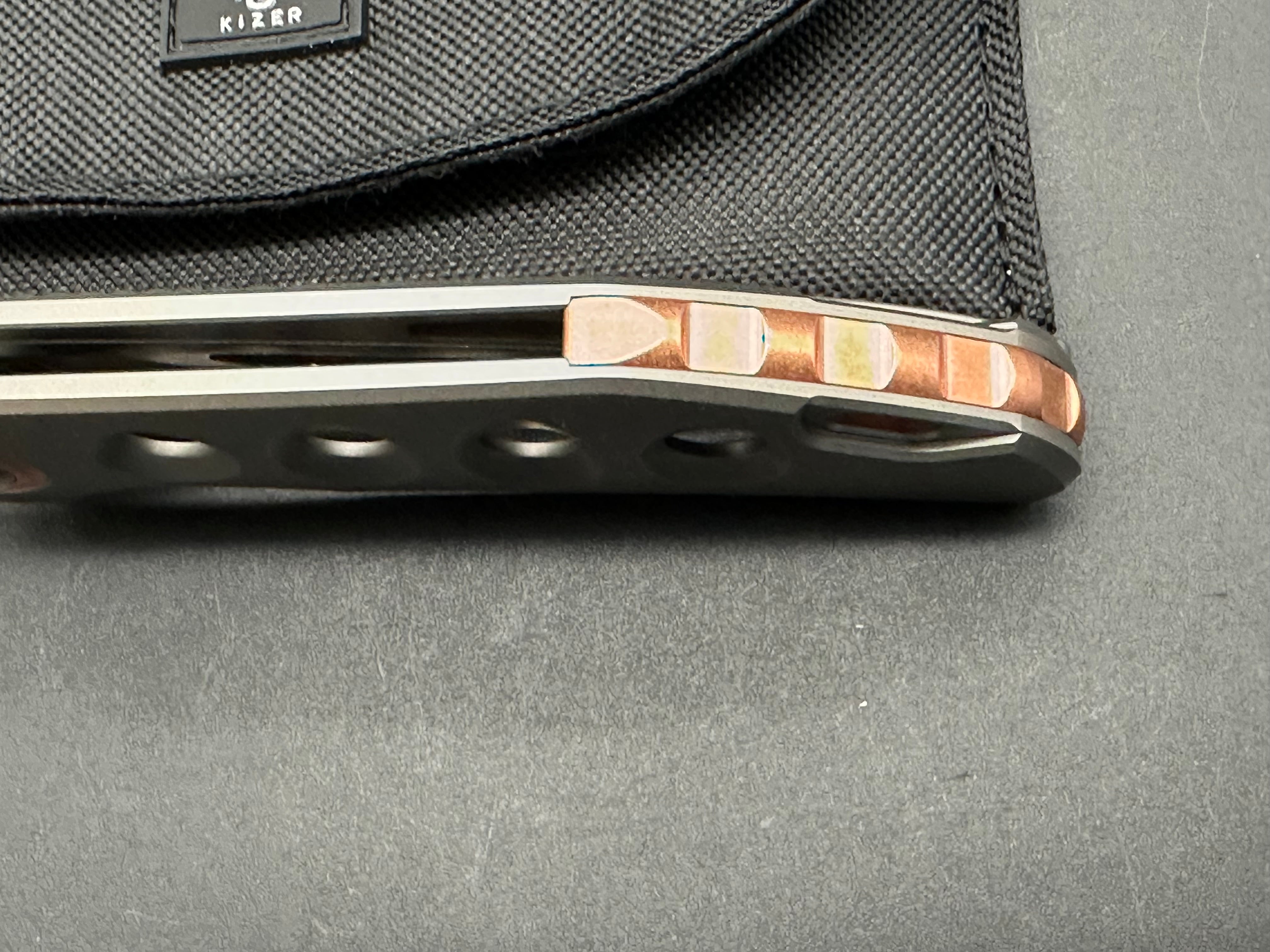 KIZER HAWK LINER LOCK FOLDING KNIFE TITANIUM HANDLE S45VN