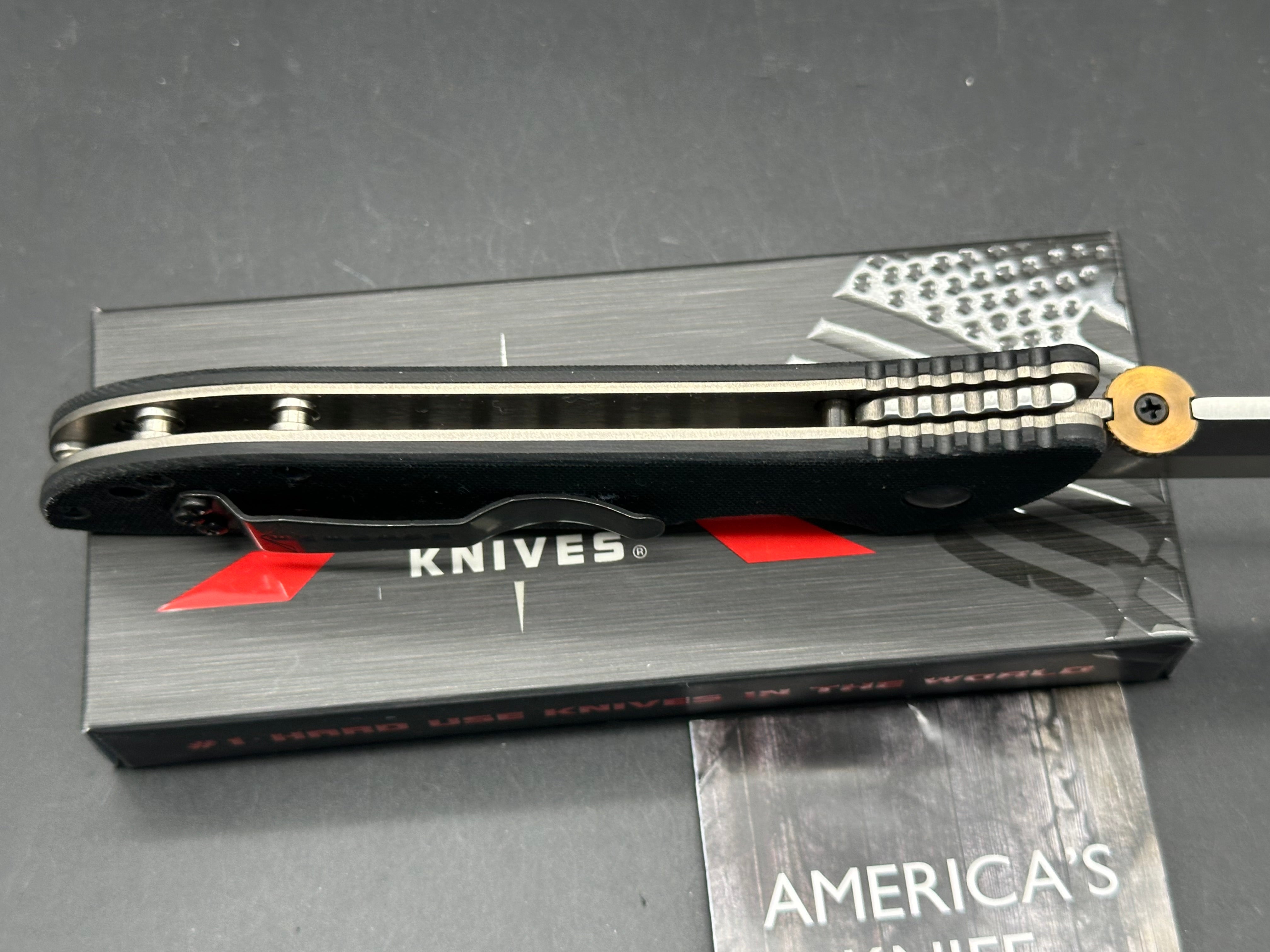 Emerson Waved Super Raven A black G10 handle / 154CM