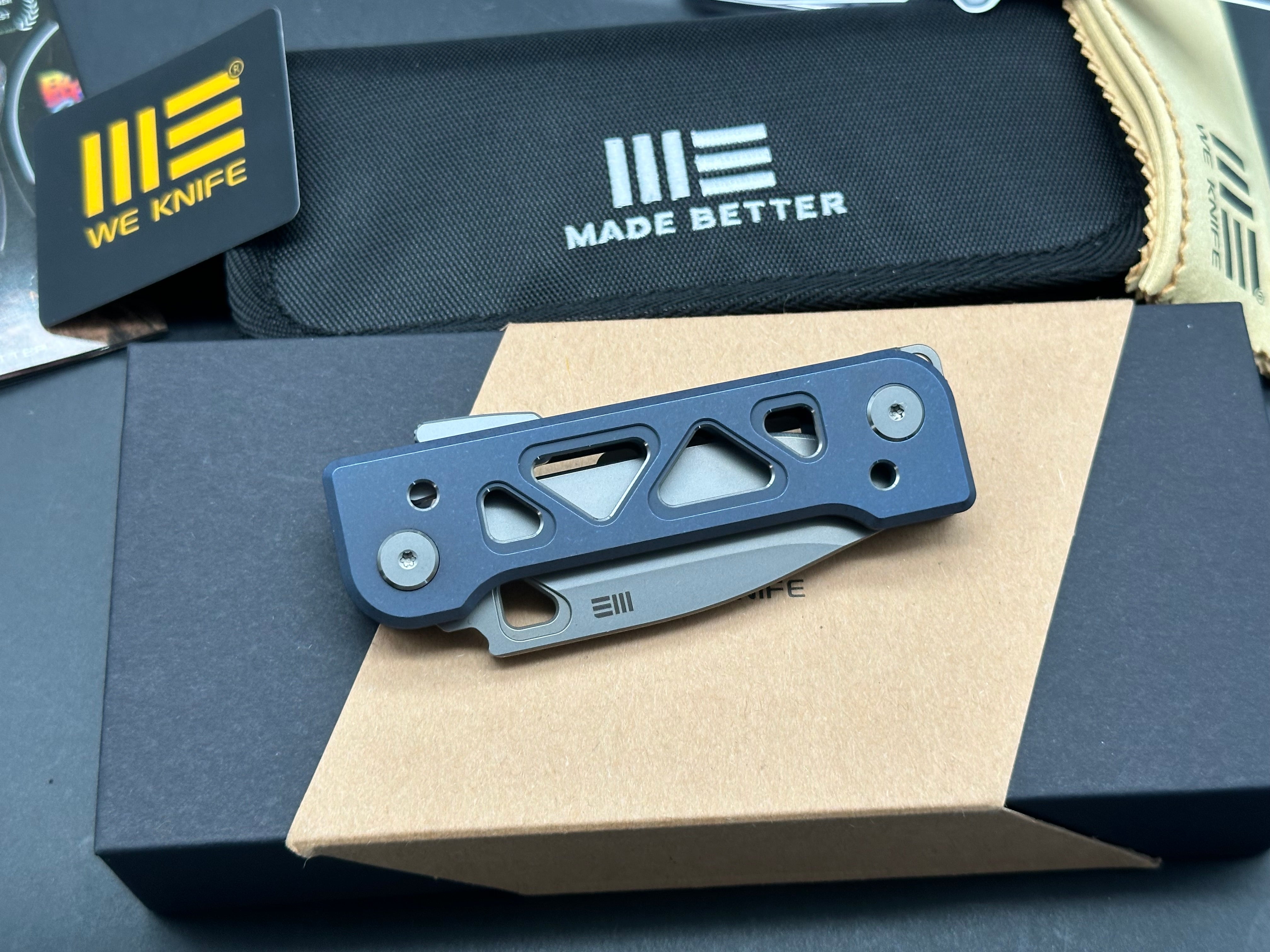 WE TYRO BLUE TITANIUM HANDLE 20CV PLAIN EDGE