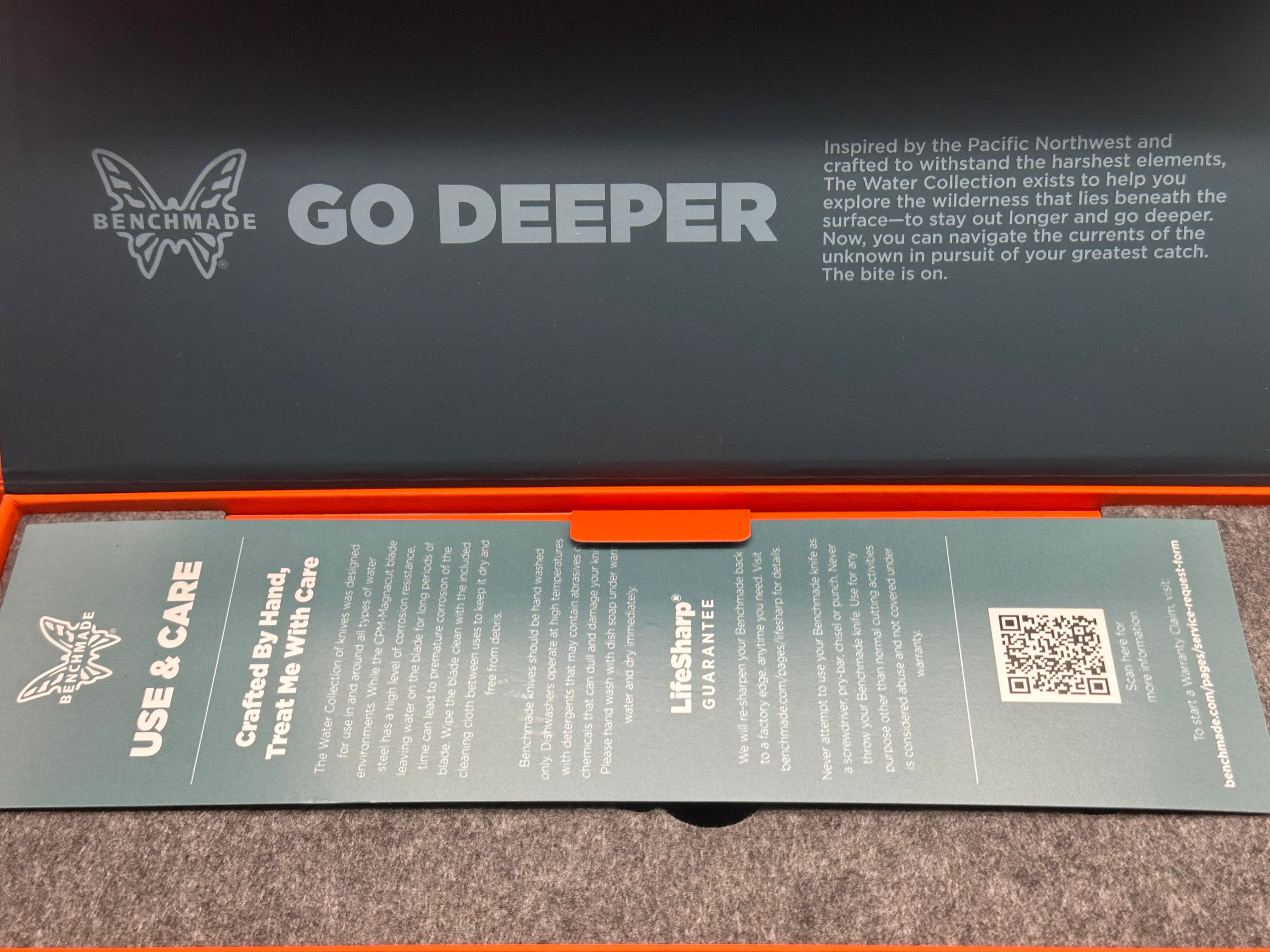 Benchmade Mini Adira MagnaCut AXIS Lock Knife Blue Grivory (3.2" SW)