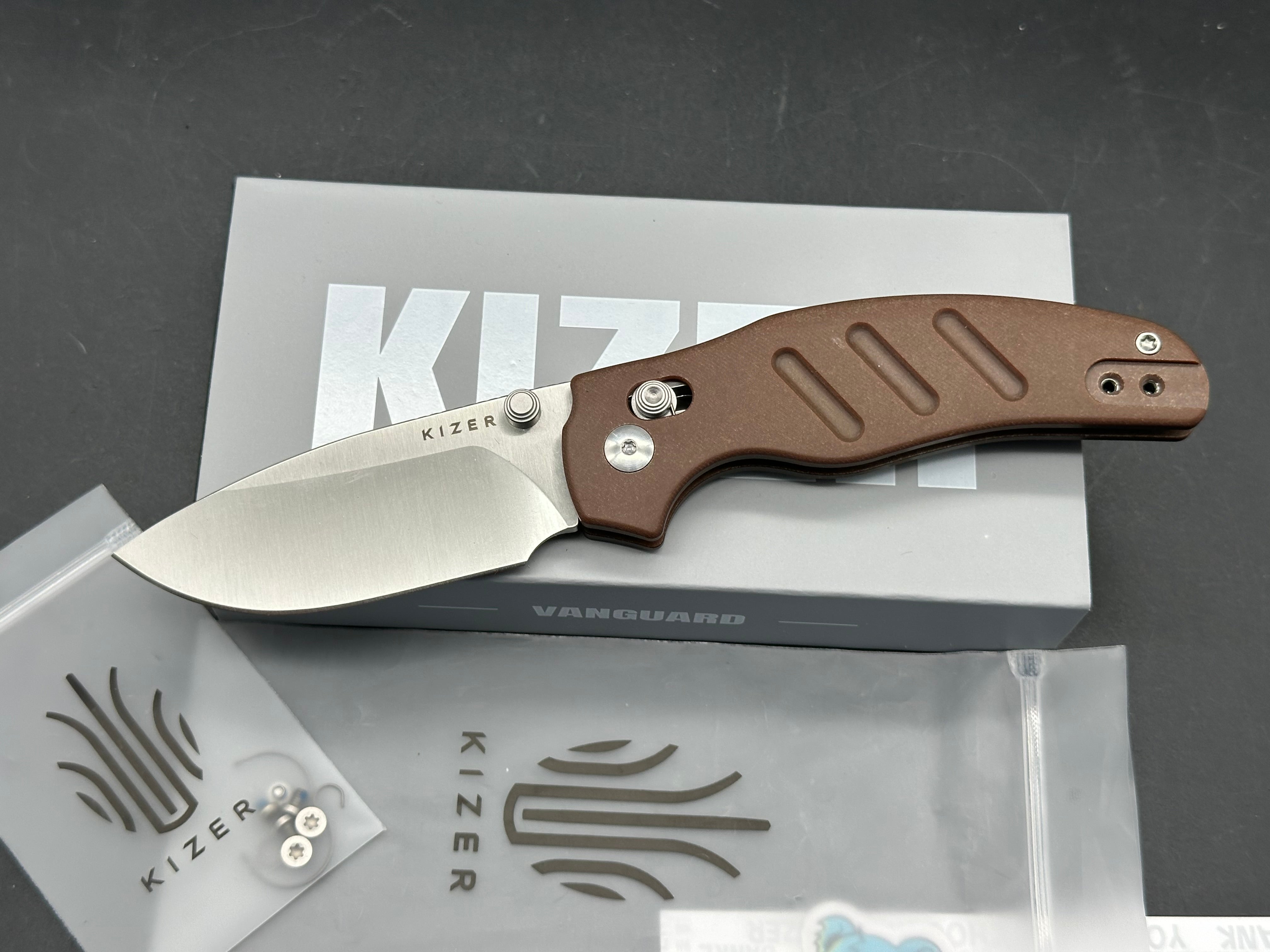 Kizer Sheepdog C01C 2.9 CD | Kizer Clutch Lock™ | Norplex UltreX™ Micarta | Nitro-V