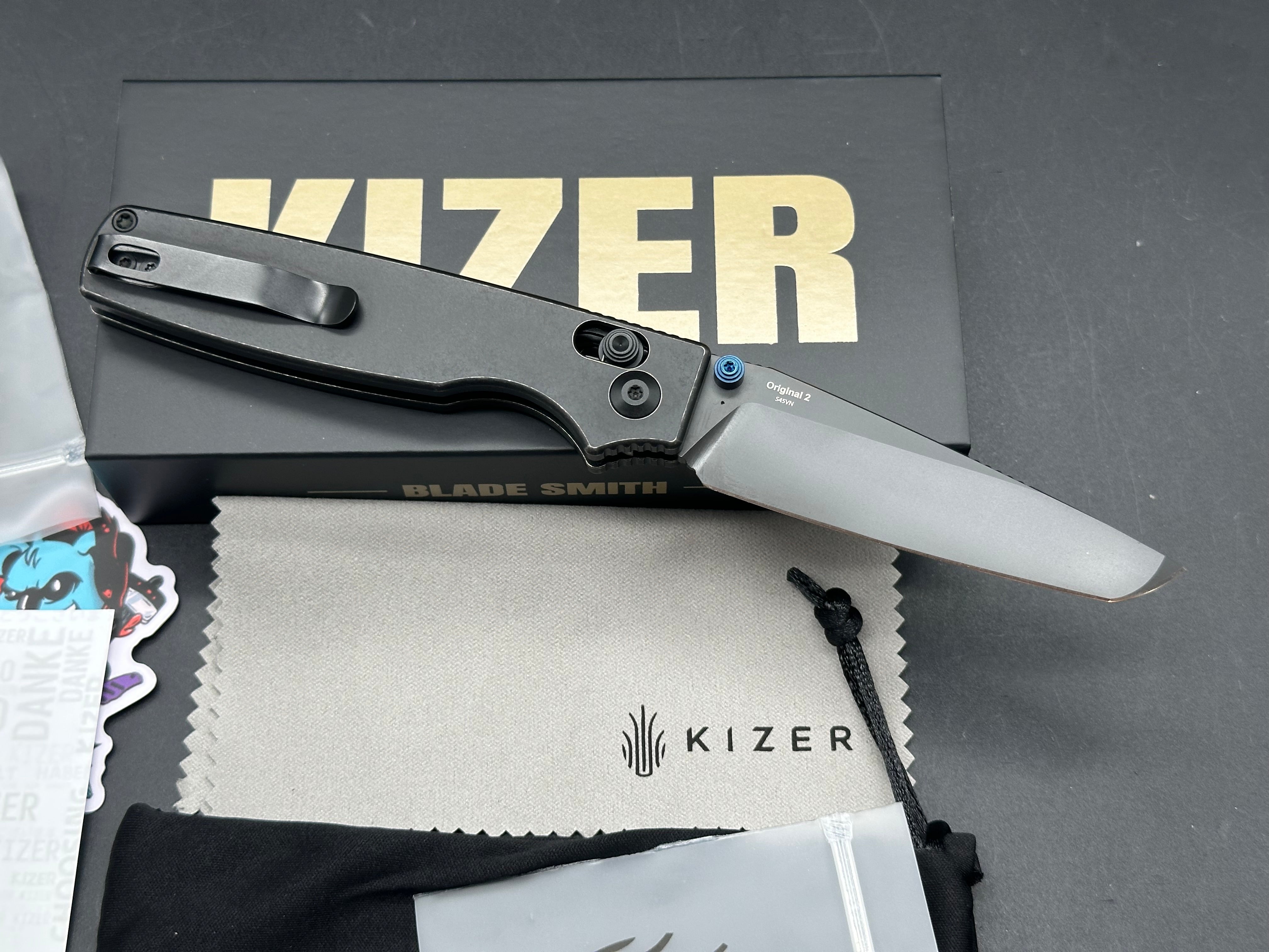 KIZER ORIGINAL 2 BLACK TITANIUM HANDLE S45VN TANTO PLAIN EDGE