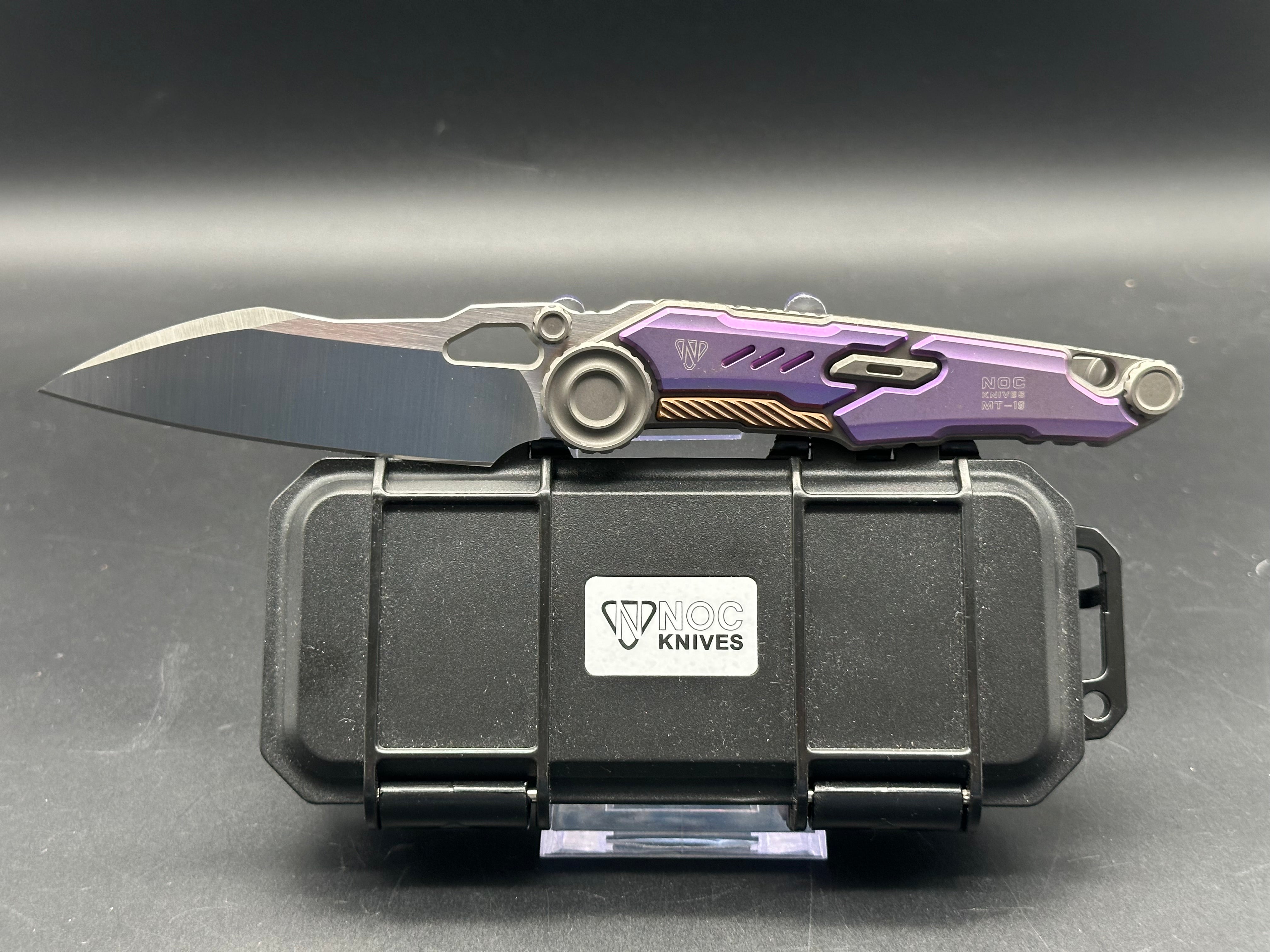 NOC MT-19 titanium handle w/M390 blade