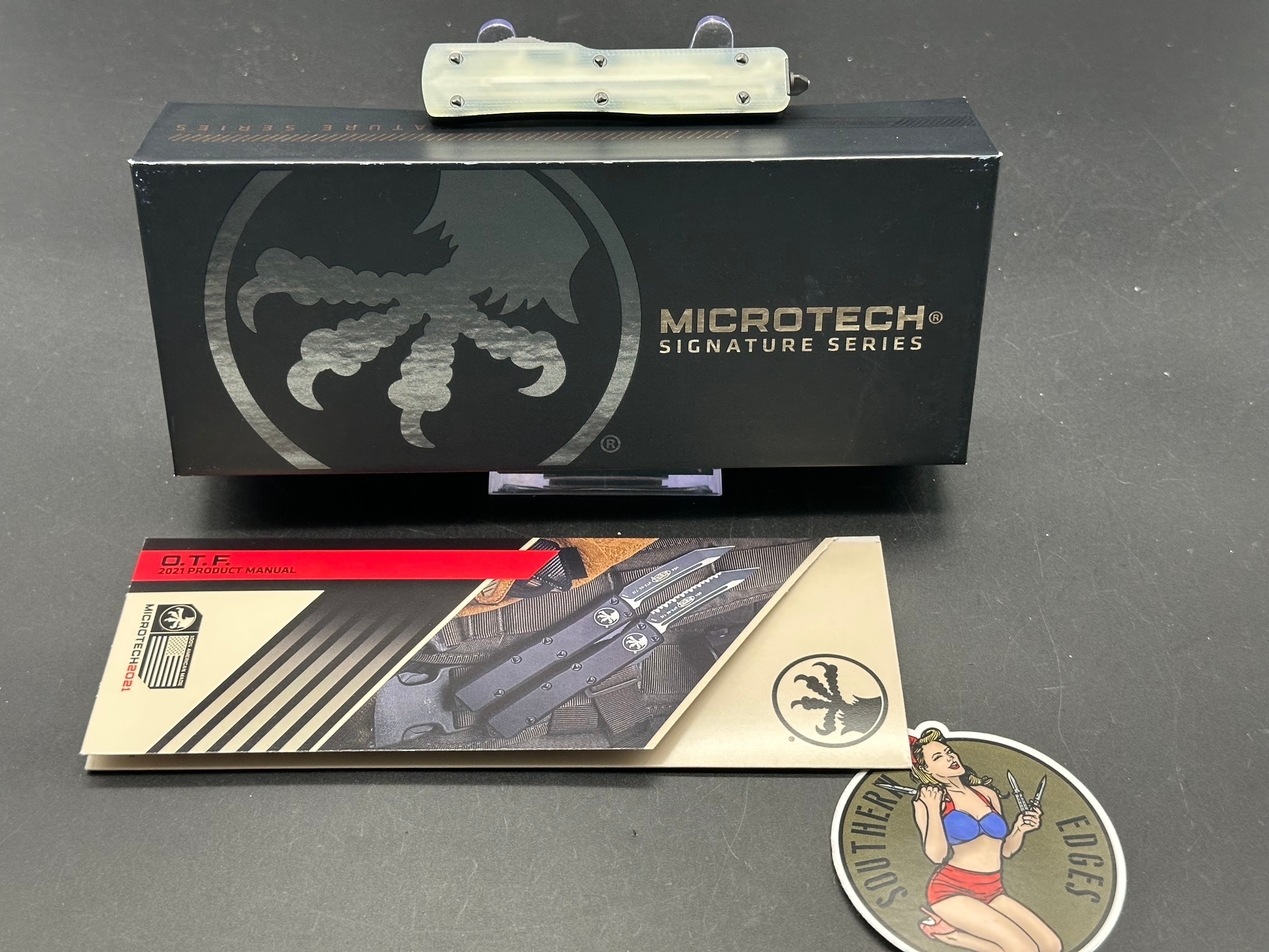 Microtech Signature Series UTX-70 S/E OTF Auto Knife Jade G-10 (2.4" Black)