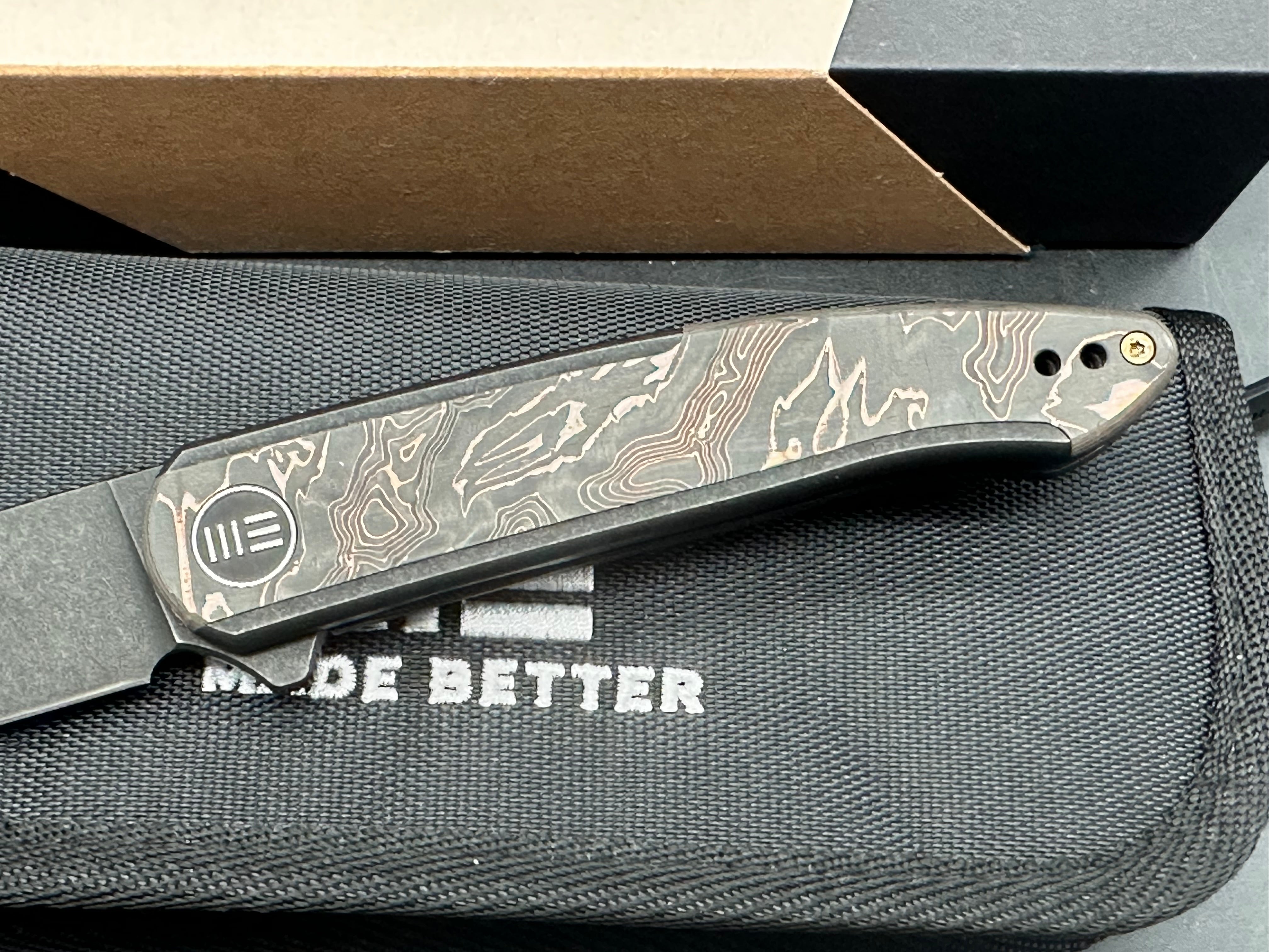 WE Knife Smooth Sentinel Frame Lock Knife Black Titanium/Copper CF