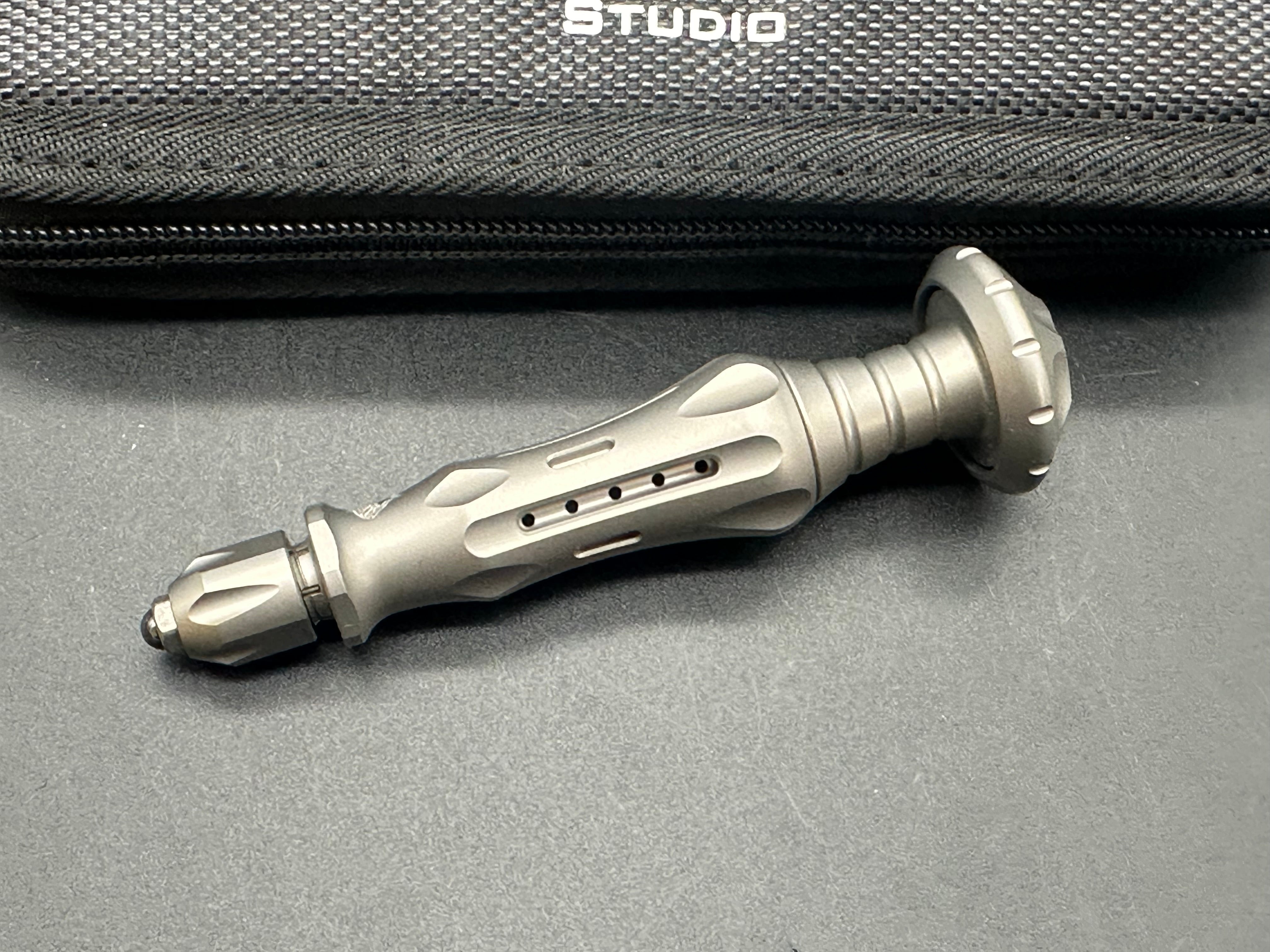 MAXACE MEDIATOR -TITANIUM SCREWDRIVER