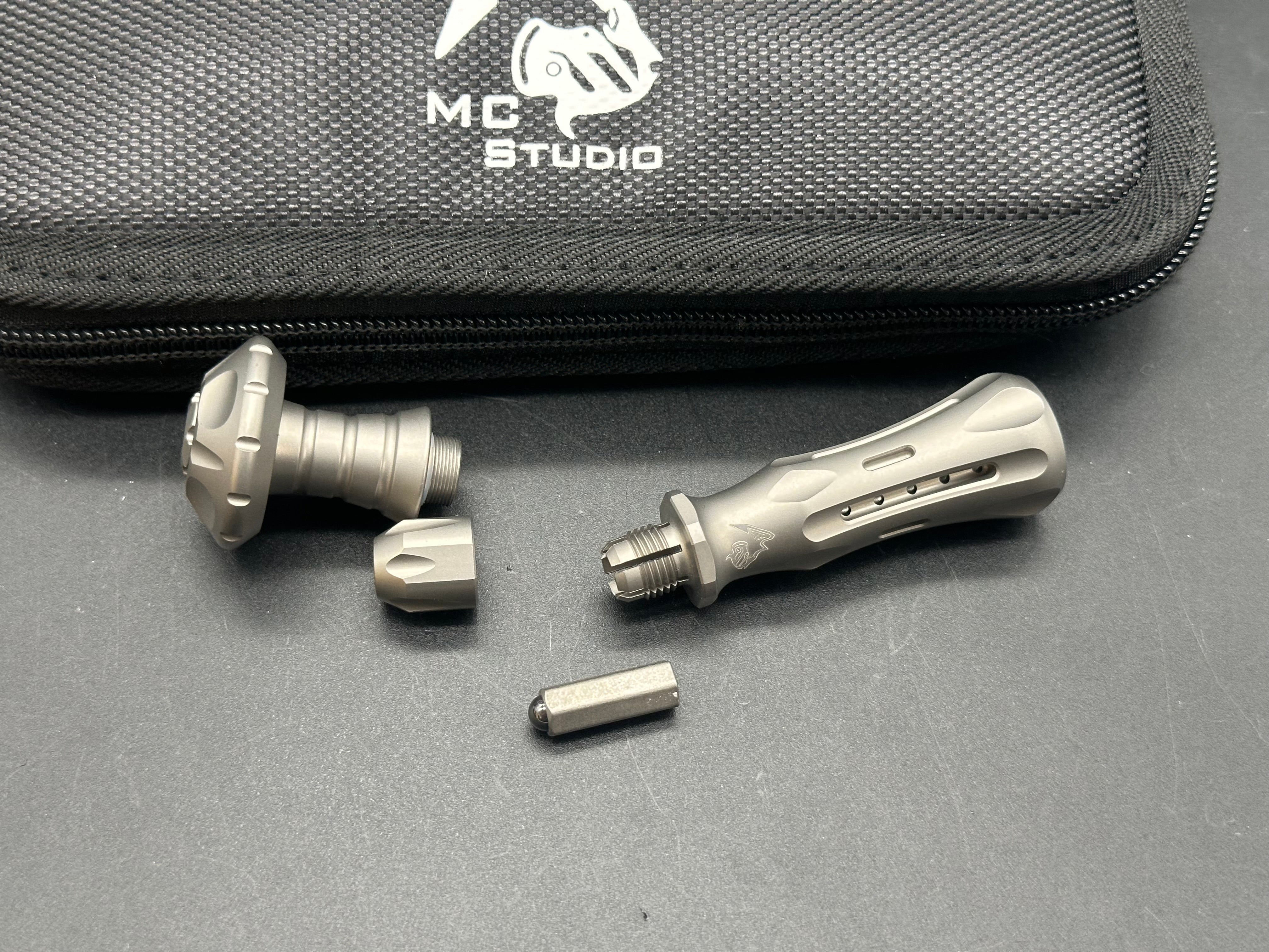 MAXACE MEDIATOR -TITANIUM SCREWDRIVER