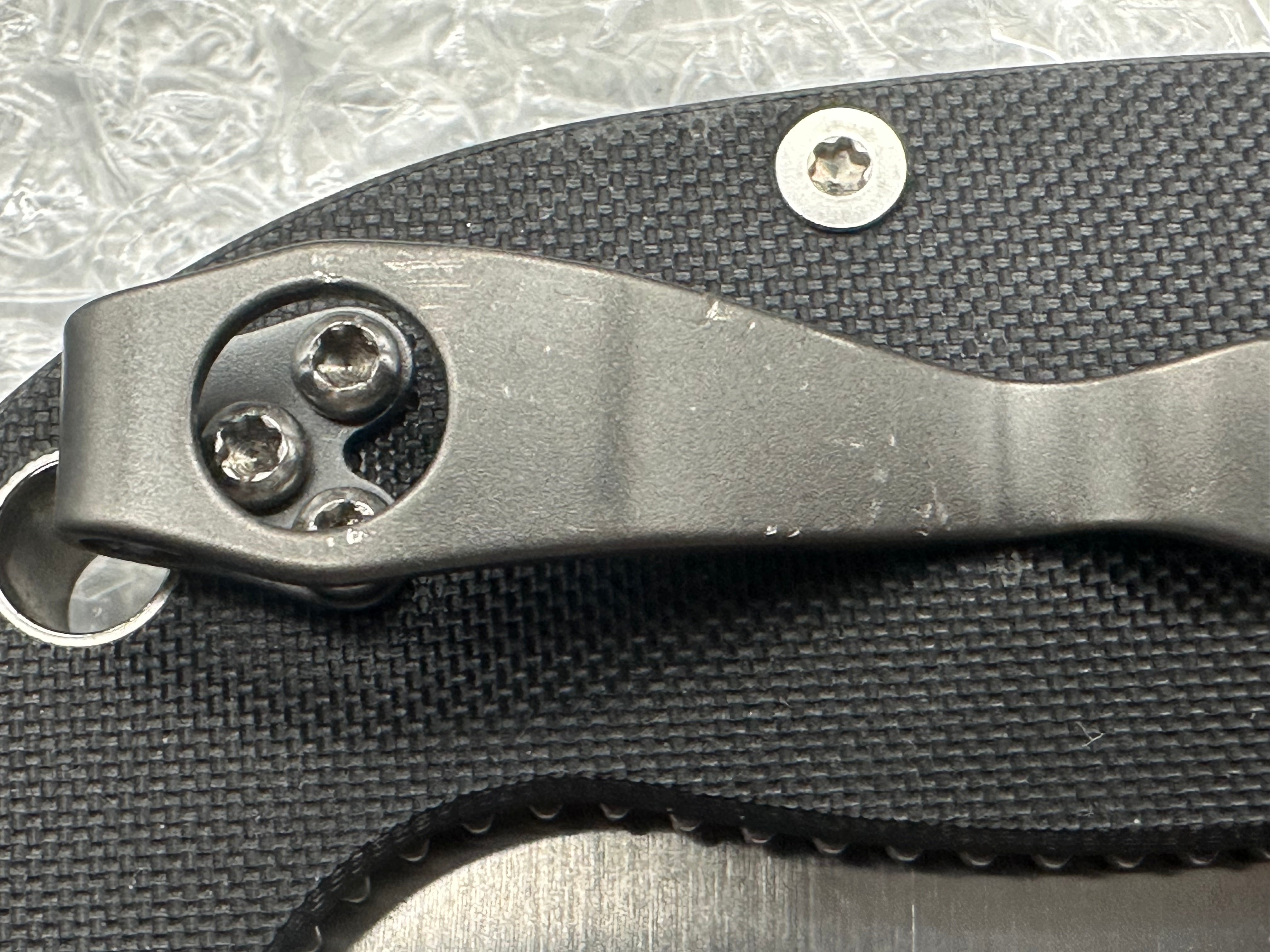 Spyderco Manix XL Black G10 handle