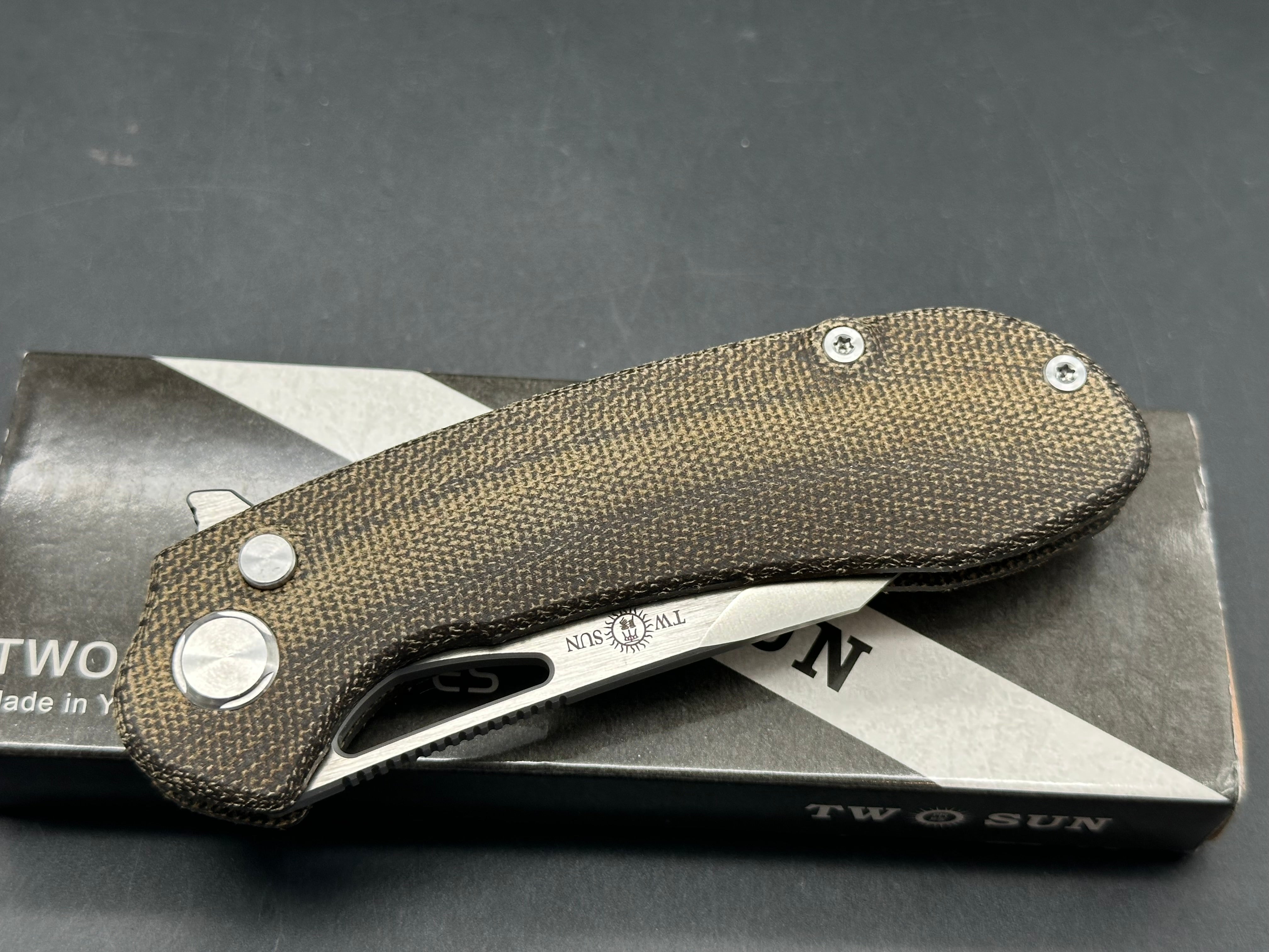 TwoSun TS399 BUTTON LOCK FOLDING KNIFE BLACK LINEN MICARTA HANDLE D2 BLADE