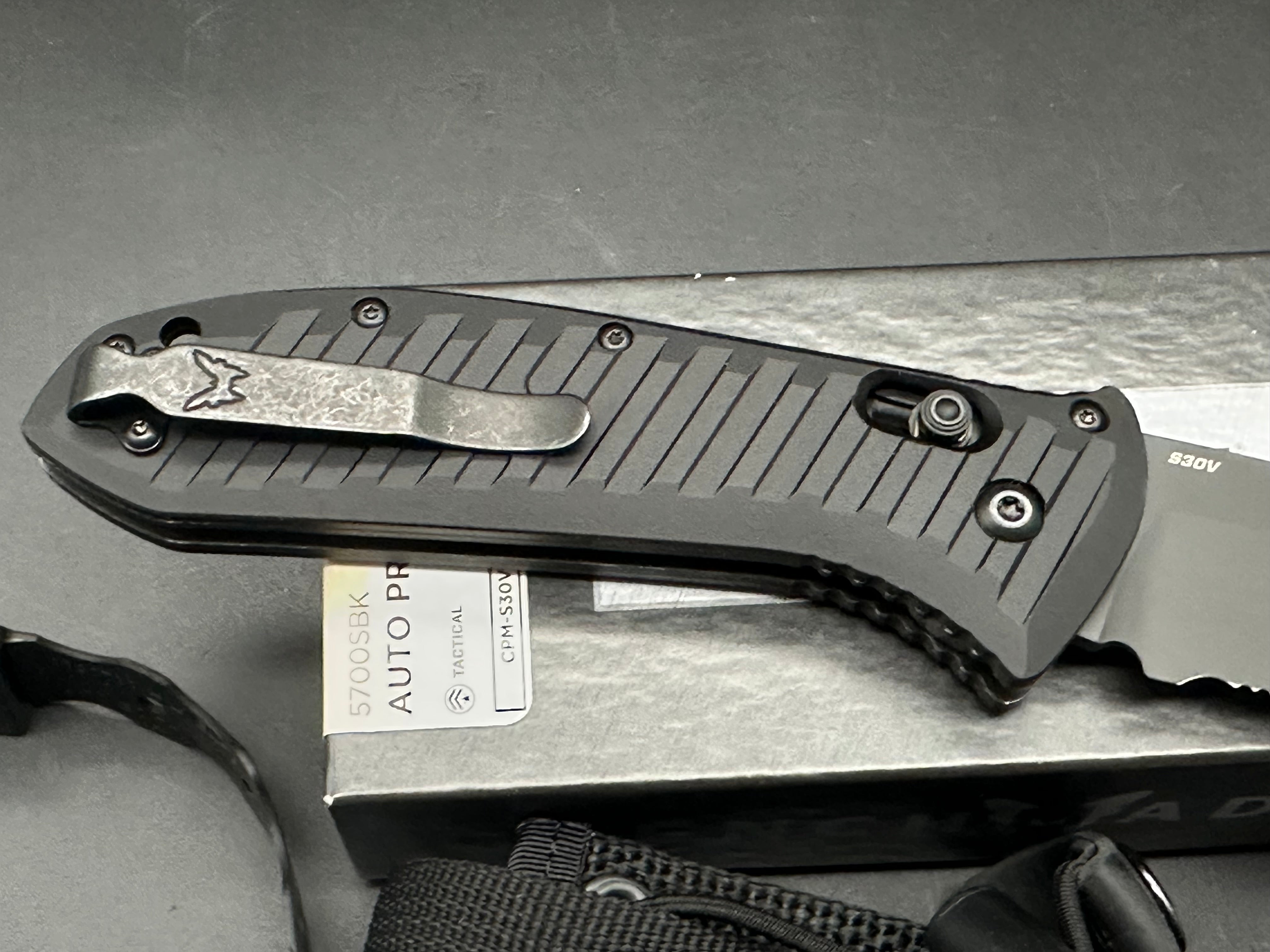 Benchmade 5700SBK Auto Presidio II Automatic Knife (3.7" Black Serr)