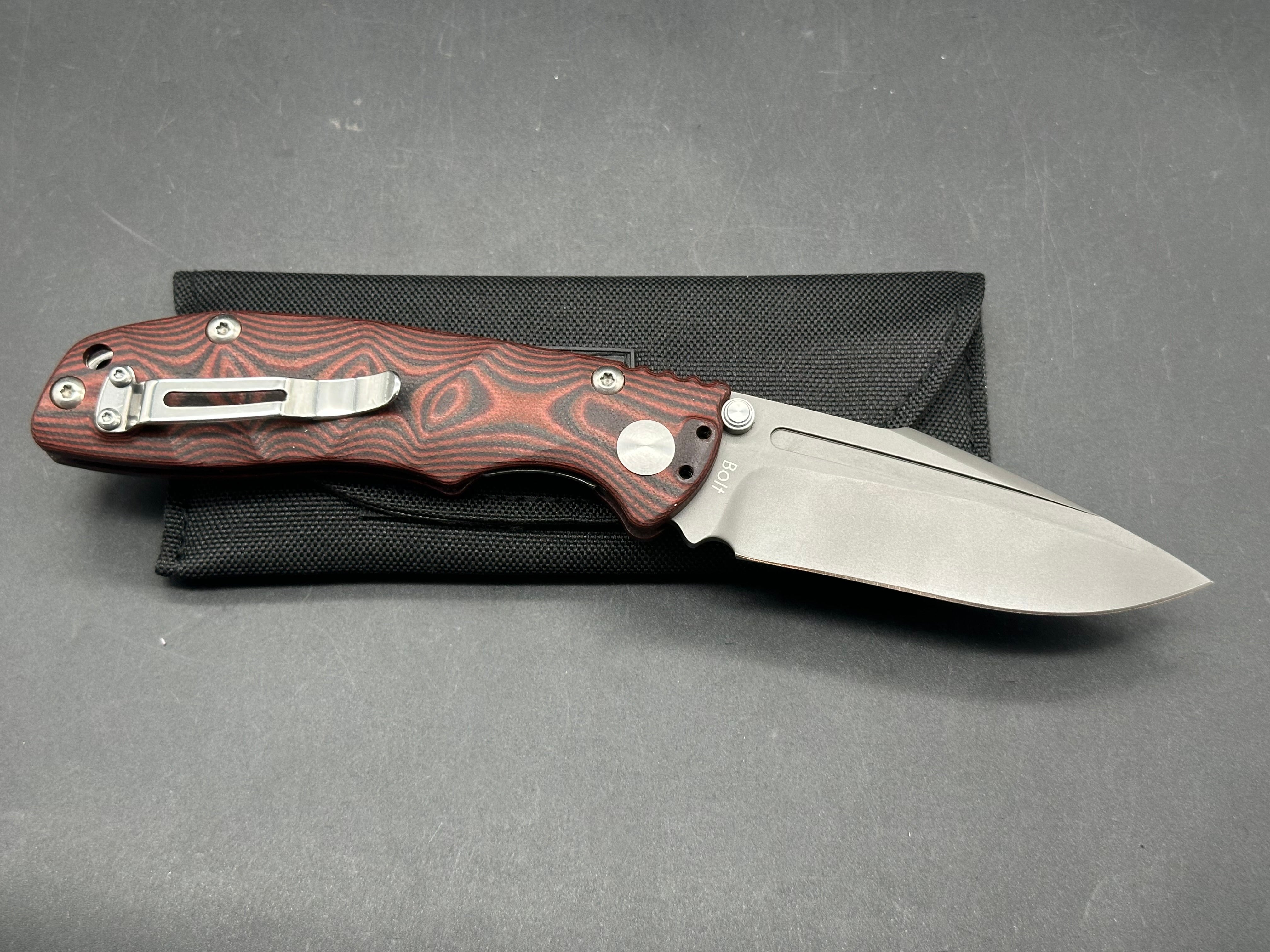 Kizer Vanguard Series Bolt Knife Red/Black G-10 (3.5" Gray)