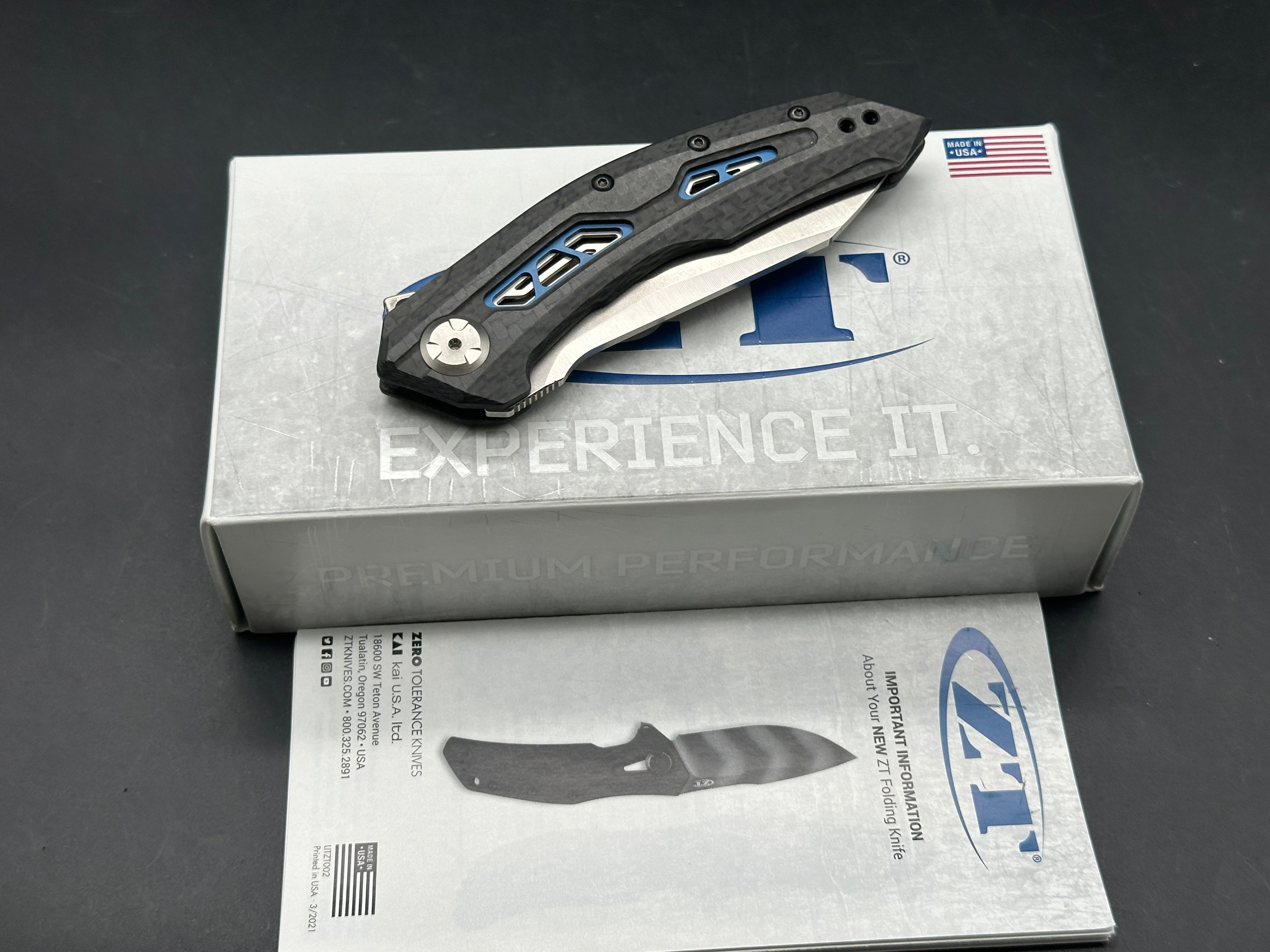 Zero Tolerance 0762 TDS Frame Lock Knife Carbon Fiber (3.75" Satin)
