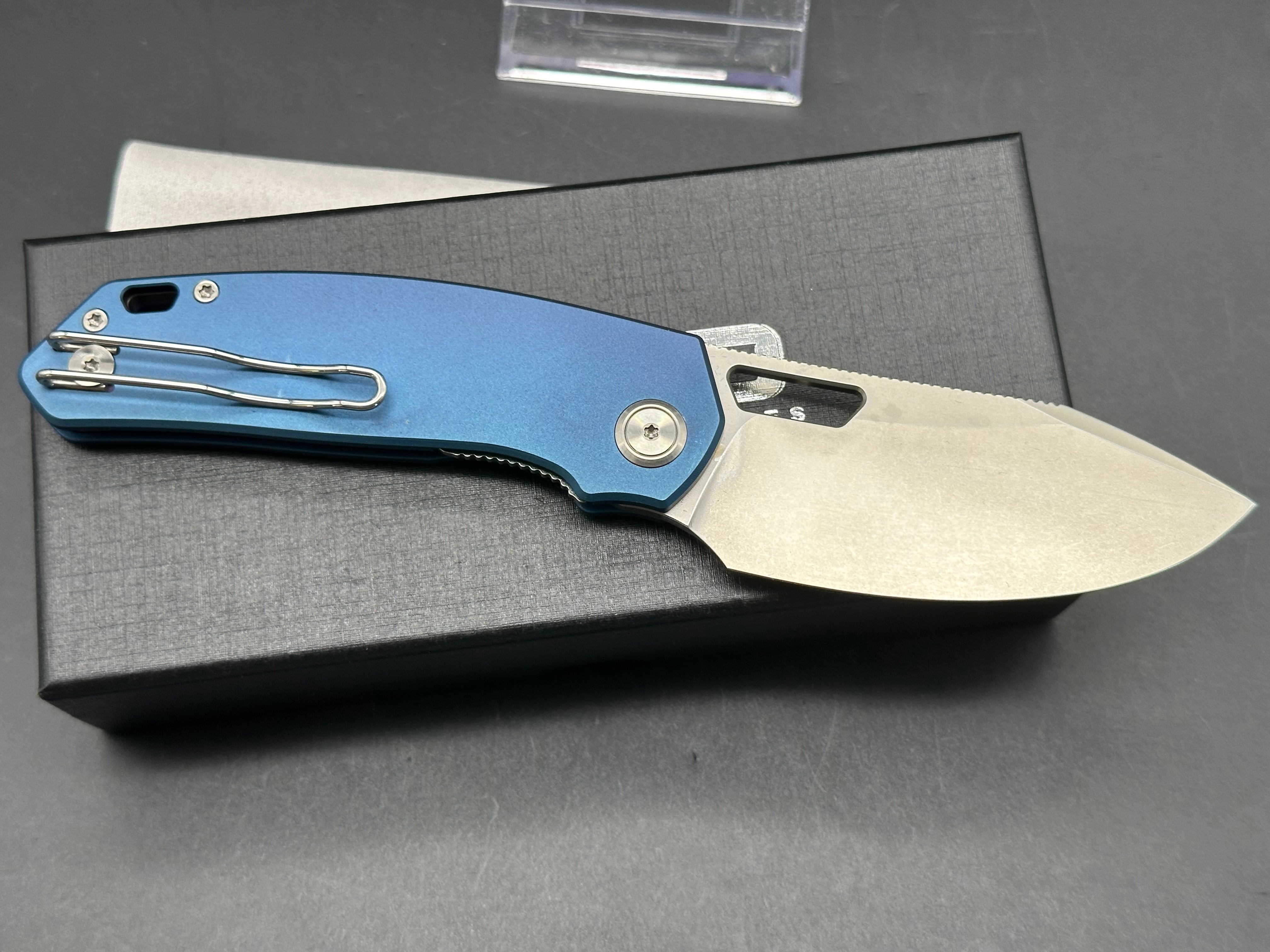 Divo growler 2 blue aluminum