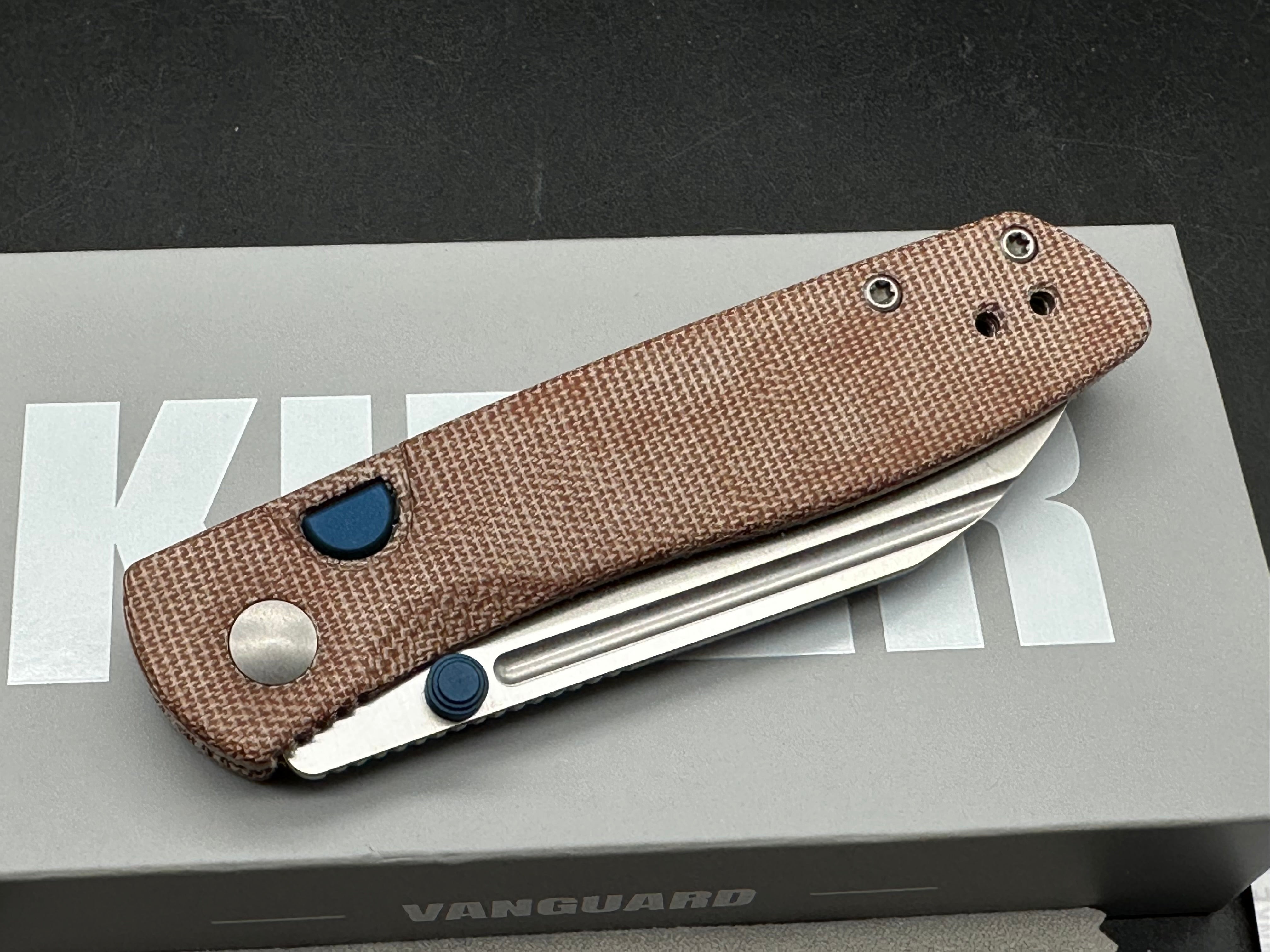 KIZER RENISSANCE FOLDING KNIFE BROWN NORPLEX ULTREX MICARTA HANDLE N690