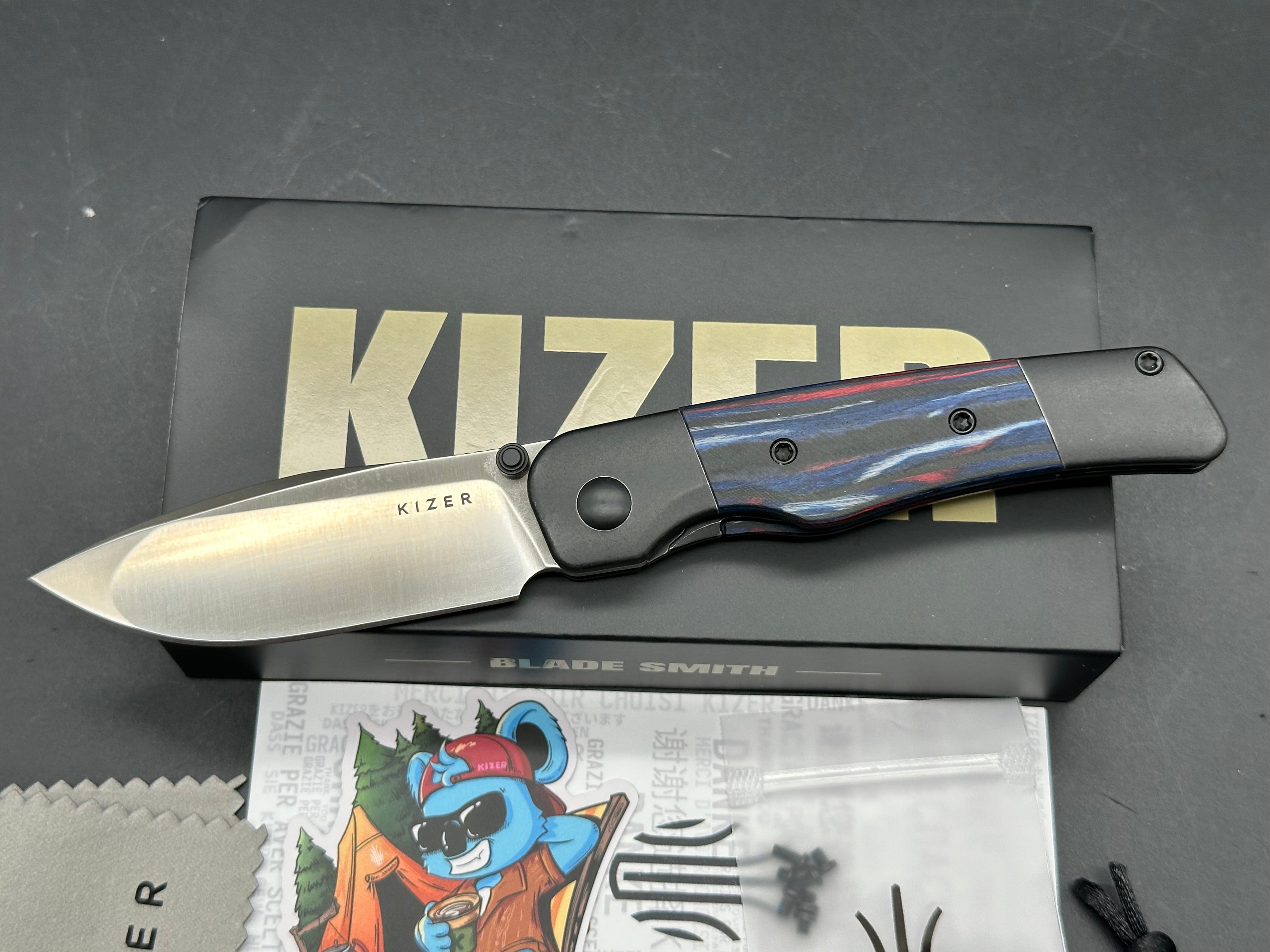 KIZER COYWOLF FOLDING KNIFE TITANIUM/RECONSTITUTED WOOD HANDLE S45VN PLAIN EDGE