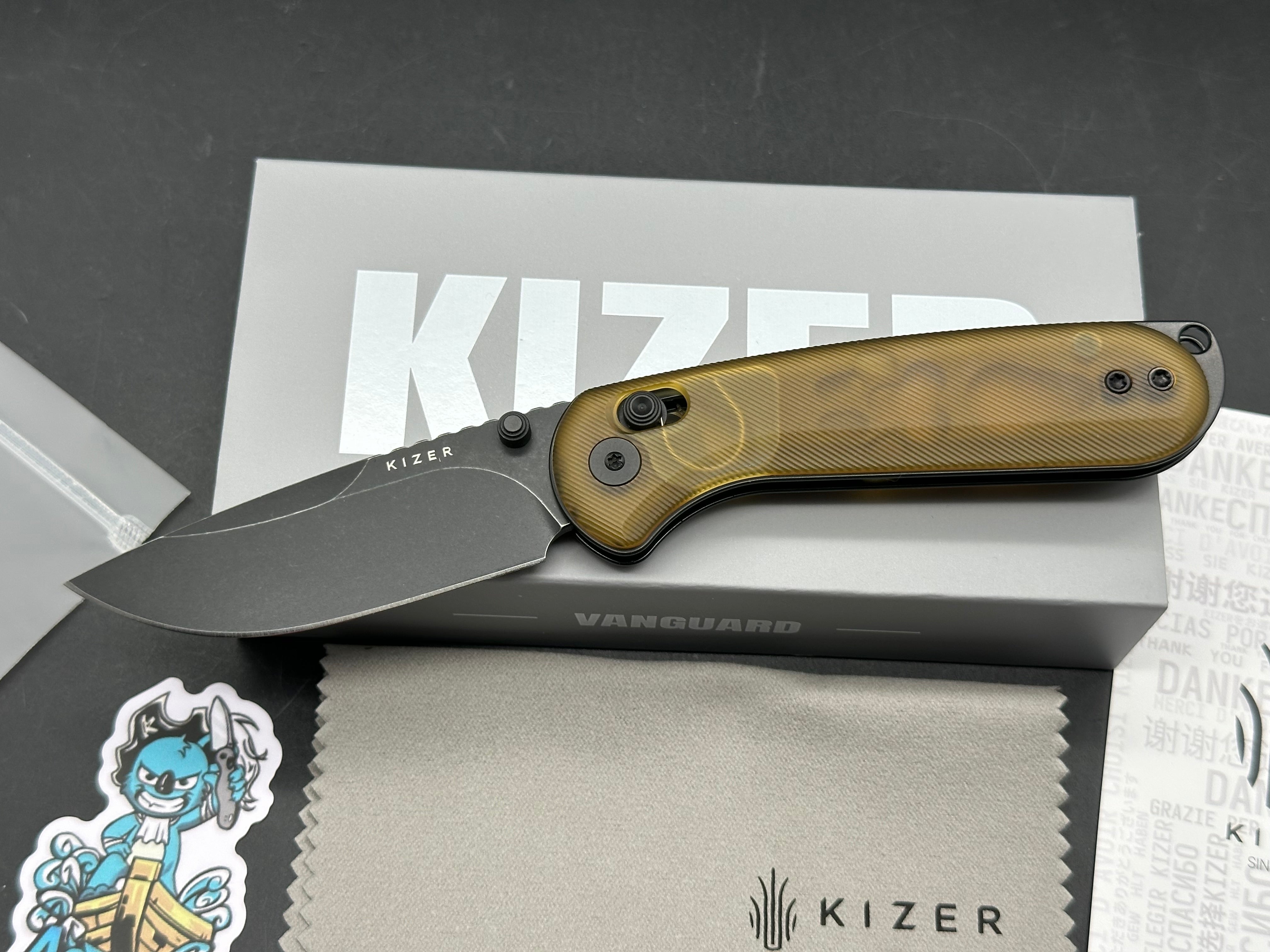 KIZER BUDDY II FOLDING KNIFE YELLOW PEI HANDLE AEB-L DROP POINT PLAIN EDGE BLACK PVD STONEWASH FINISH