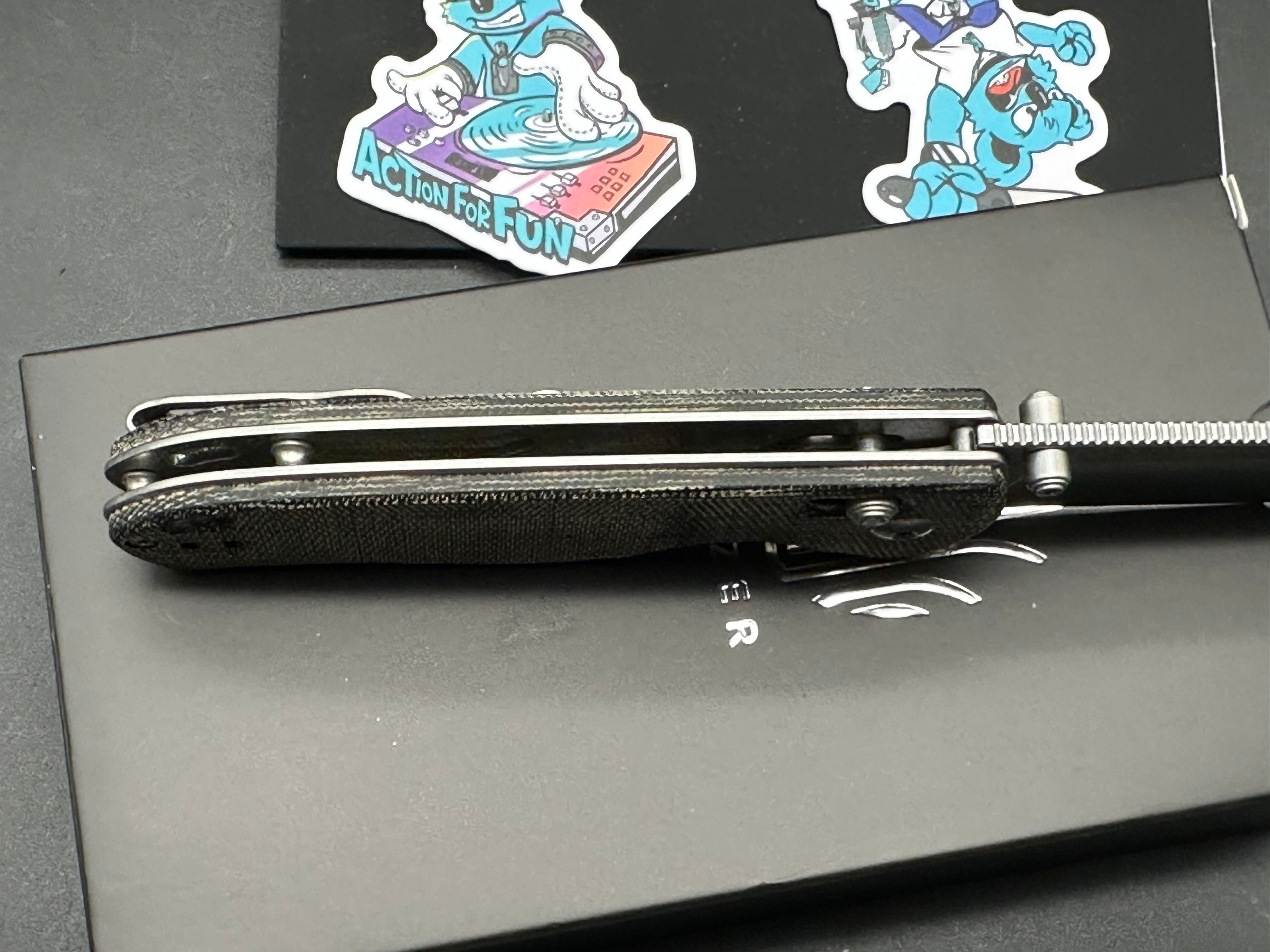 Kizer Drop Bear Clutch Lock black Micarta