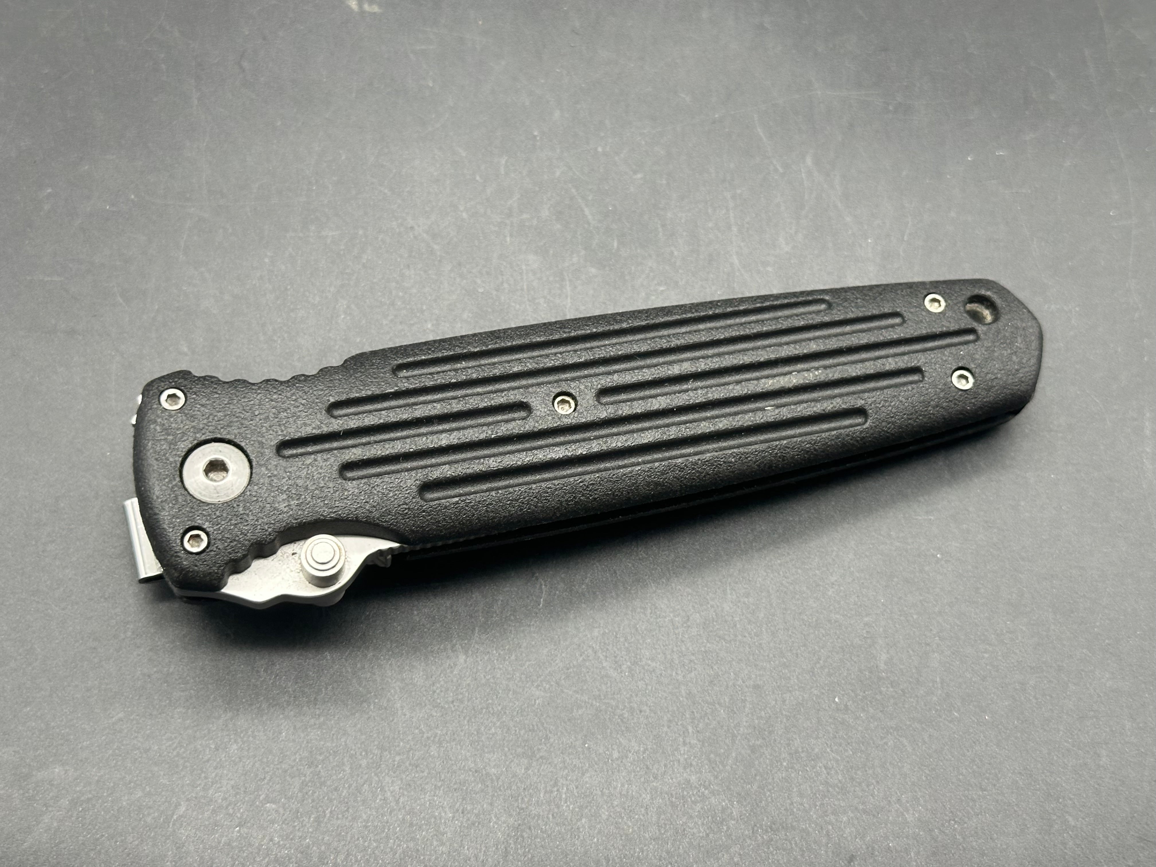 Gerber Applegate Combat Folding Knife, Serrated Edge