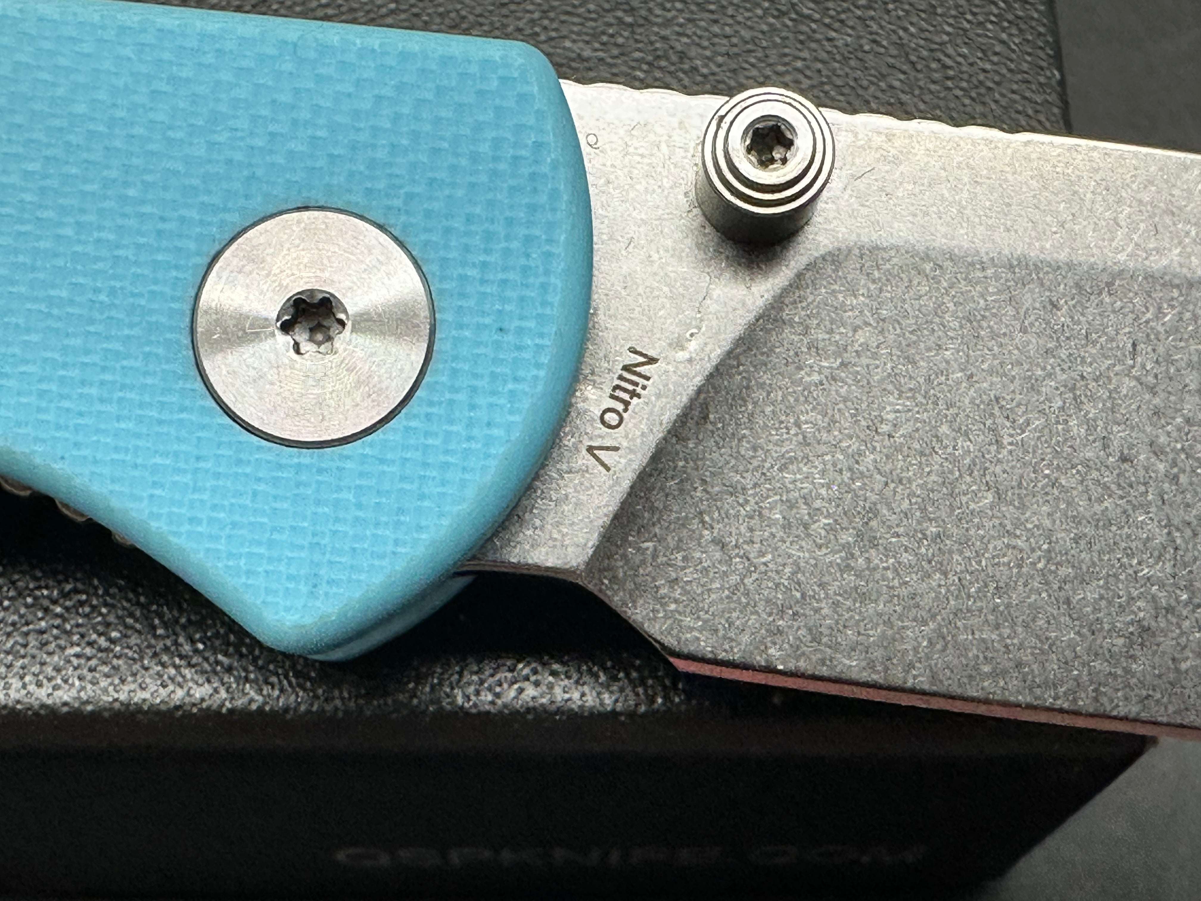 QSP FERRET FOLDING KNIFE SKY BLUE G10 HANDLE NITRO-V CLIP POINT PLAIN EDGE STONEWASH
