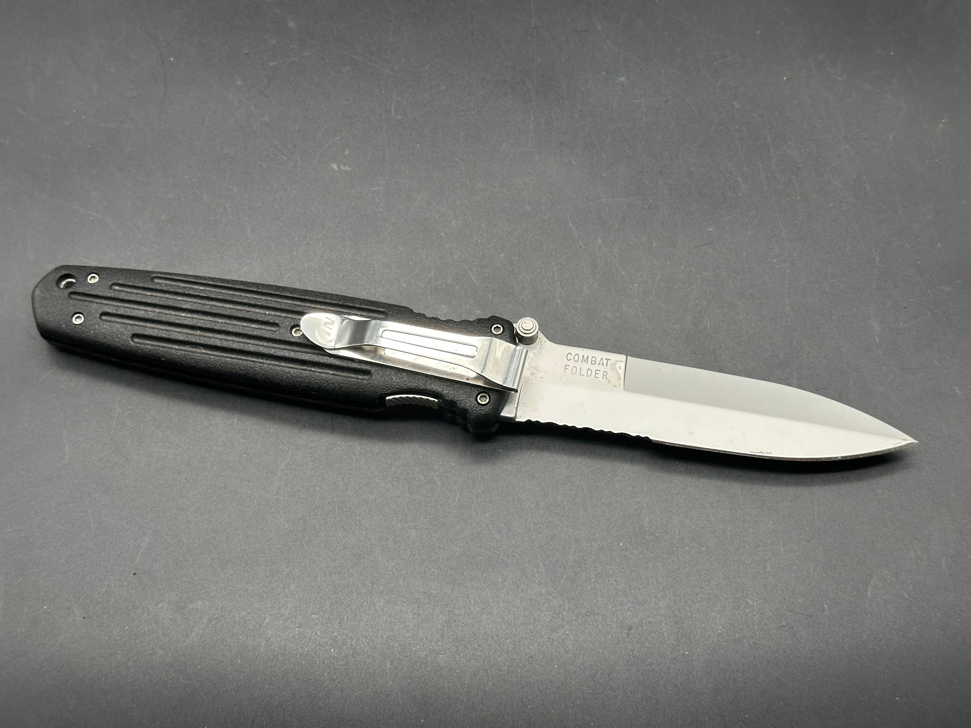 Gerber Applegate Combat Folding Knife, Serrated Edge