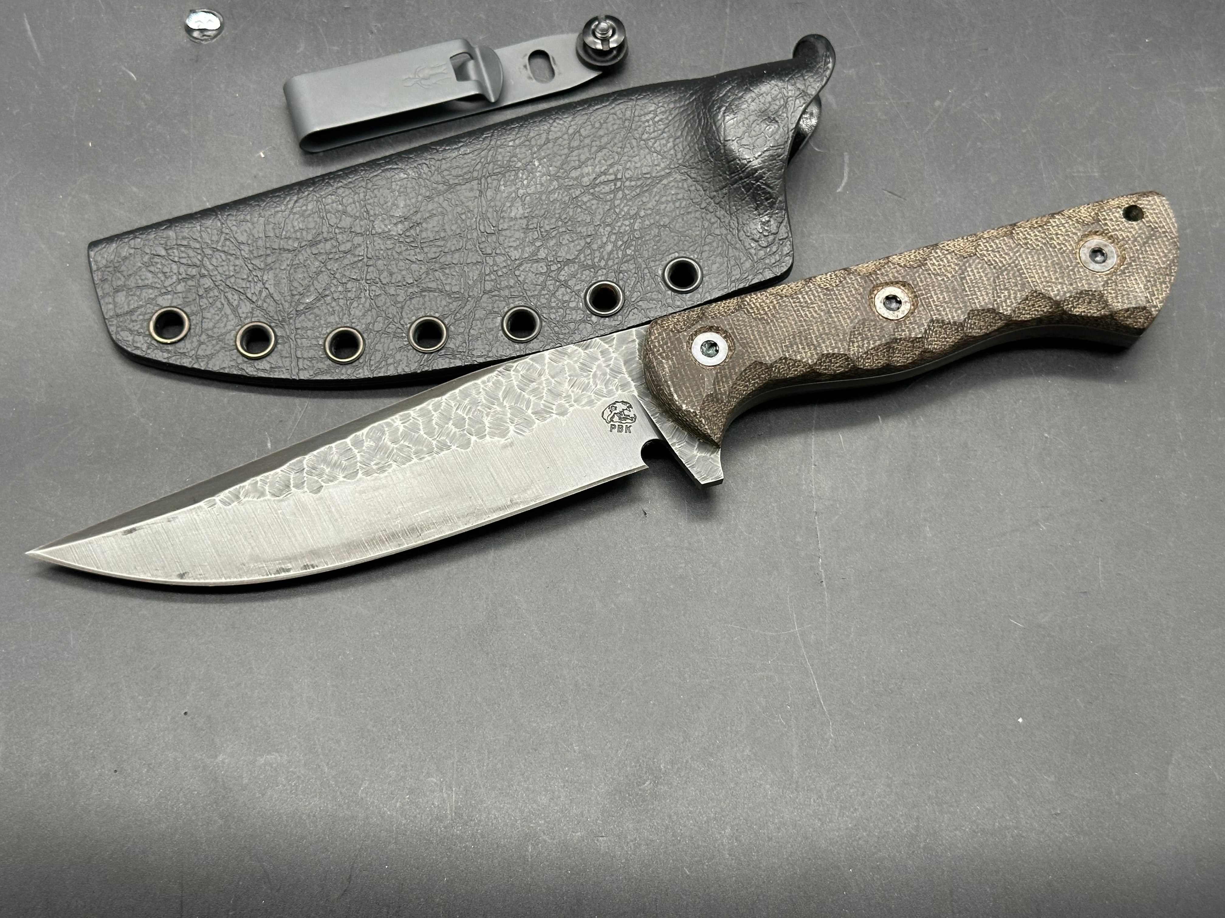 Primitive Bear Knives - PF 25 fixed blade