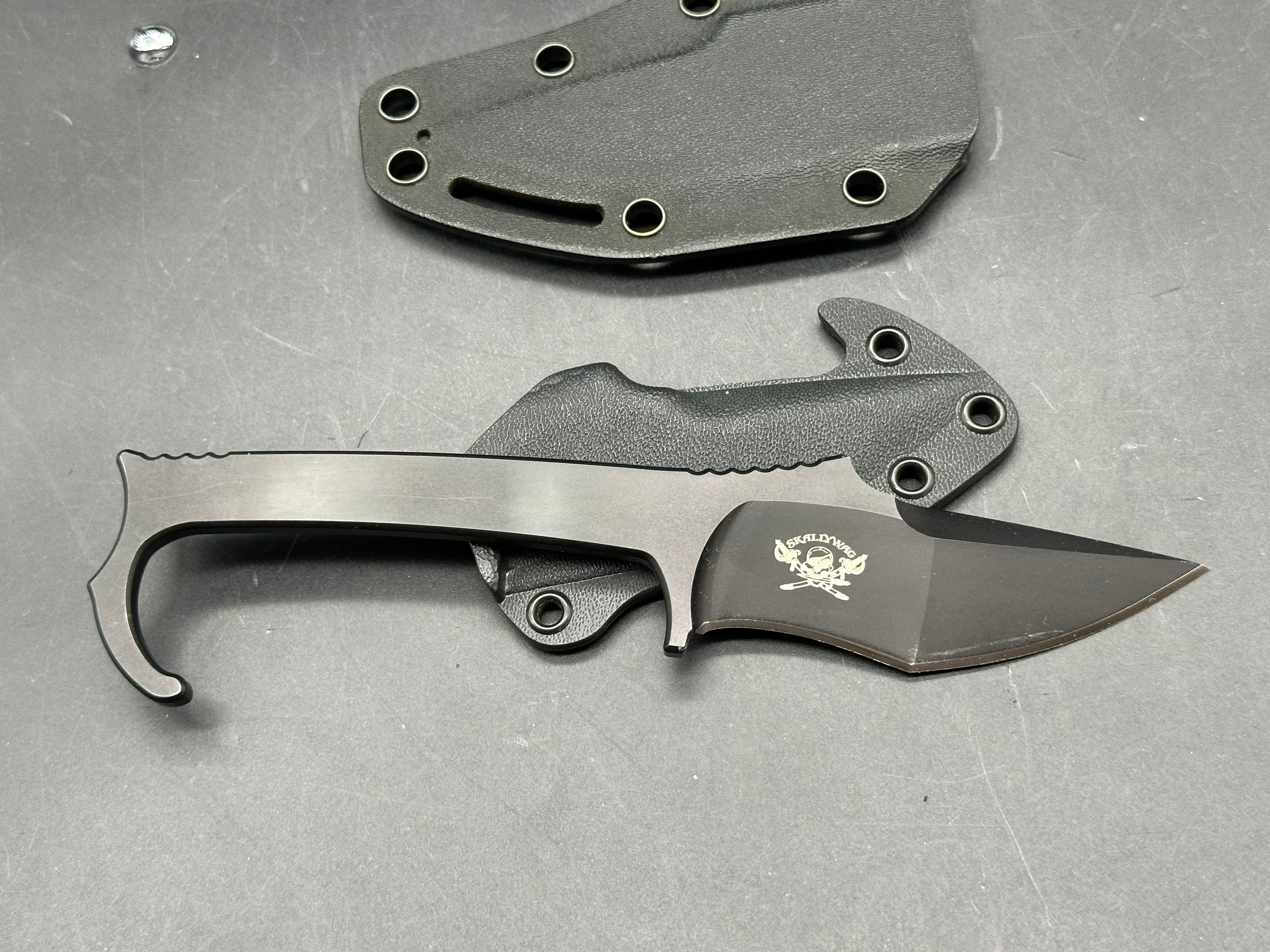 Skallywag - MDV Plus One fixed blade