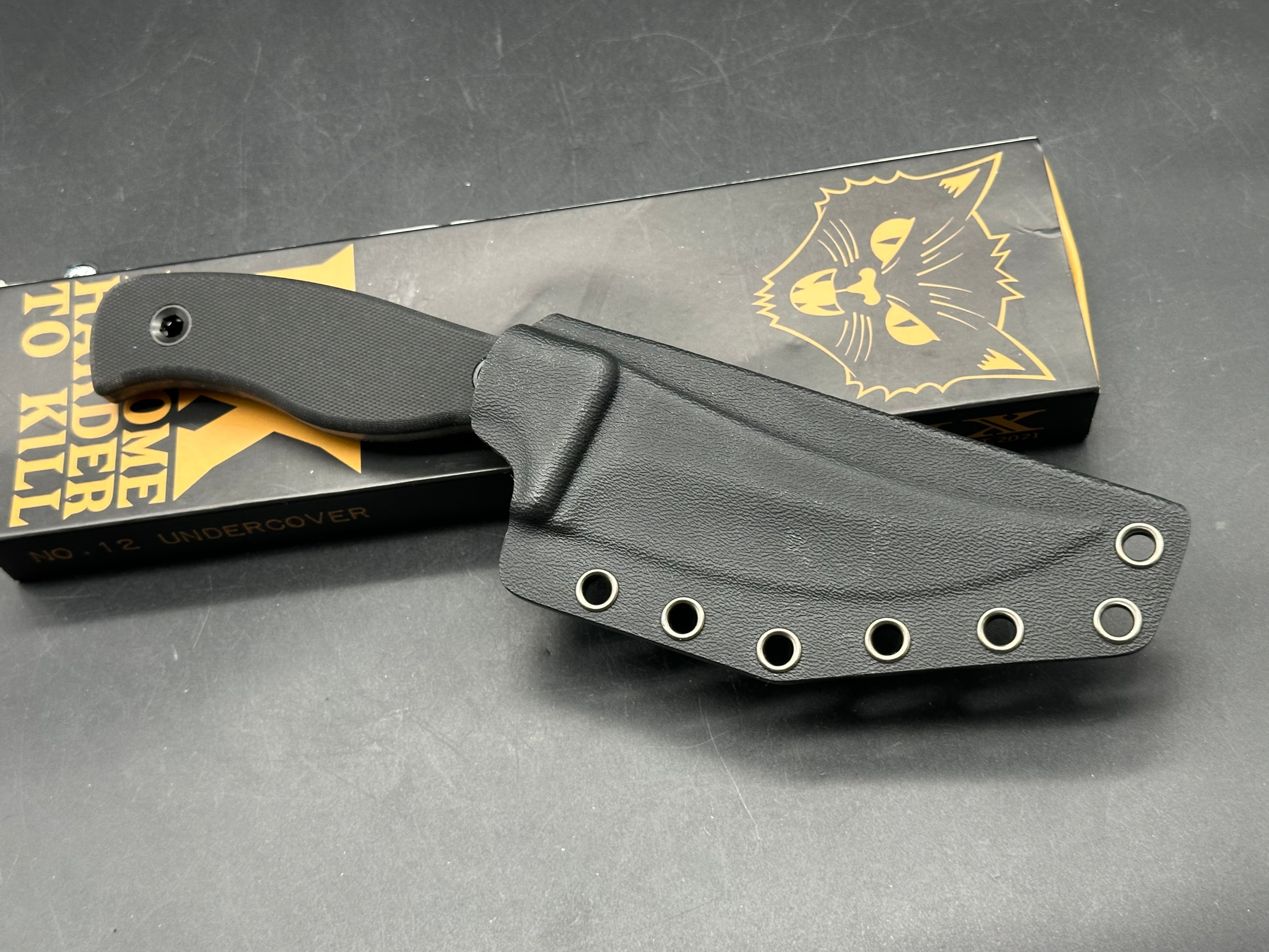 Station IX - #12 Undercover fixed blade