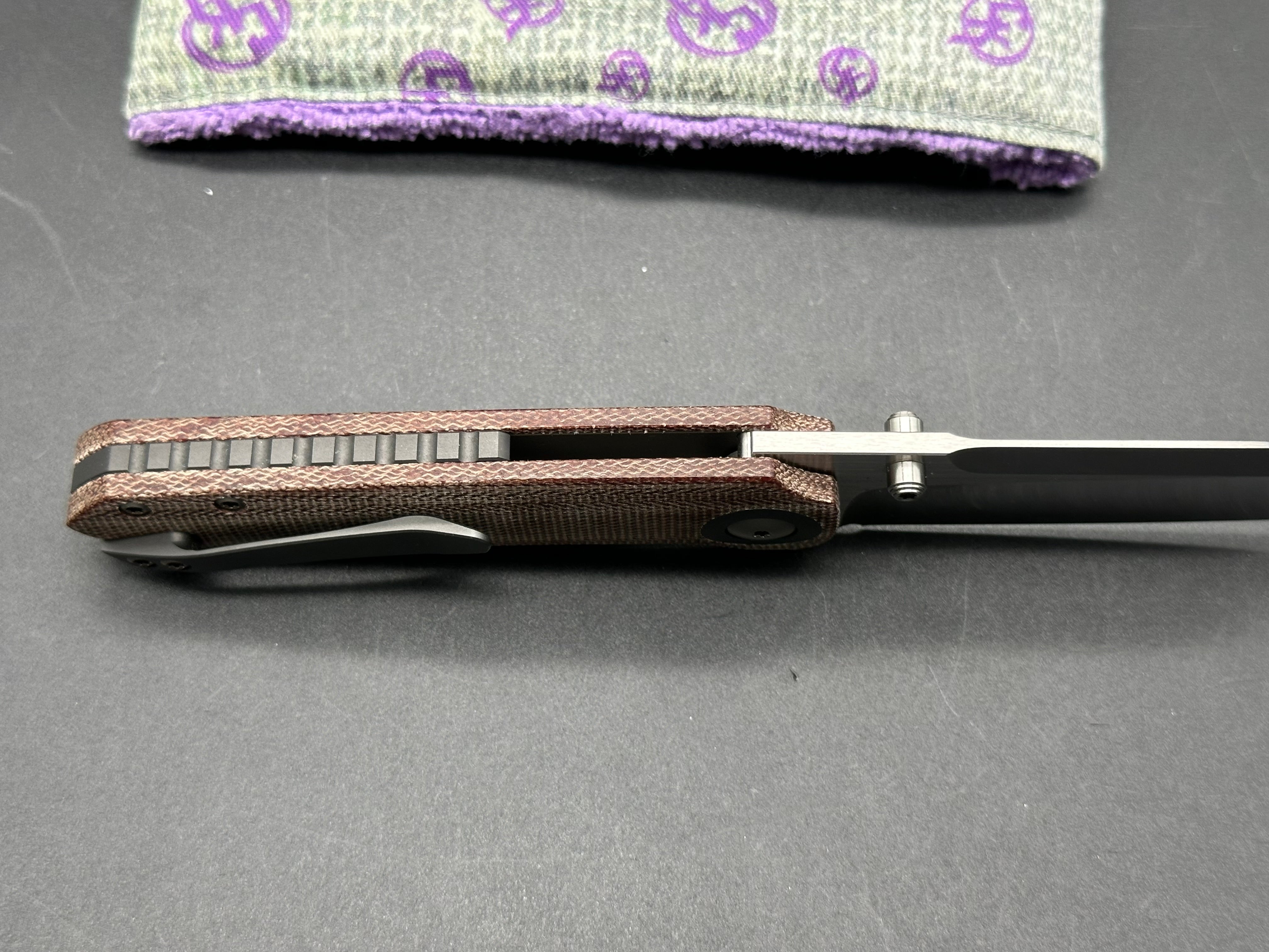 CK Maverick red micarta