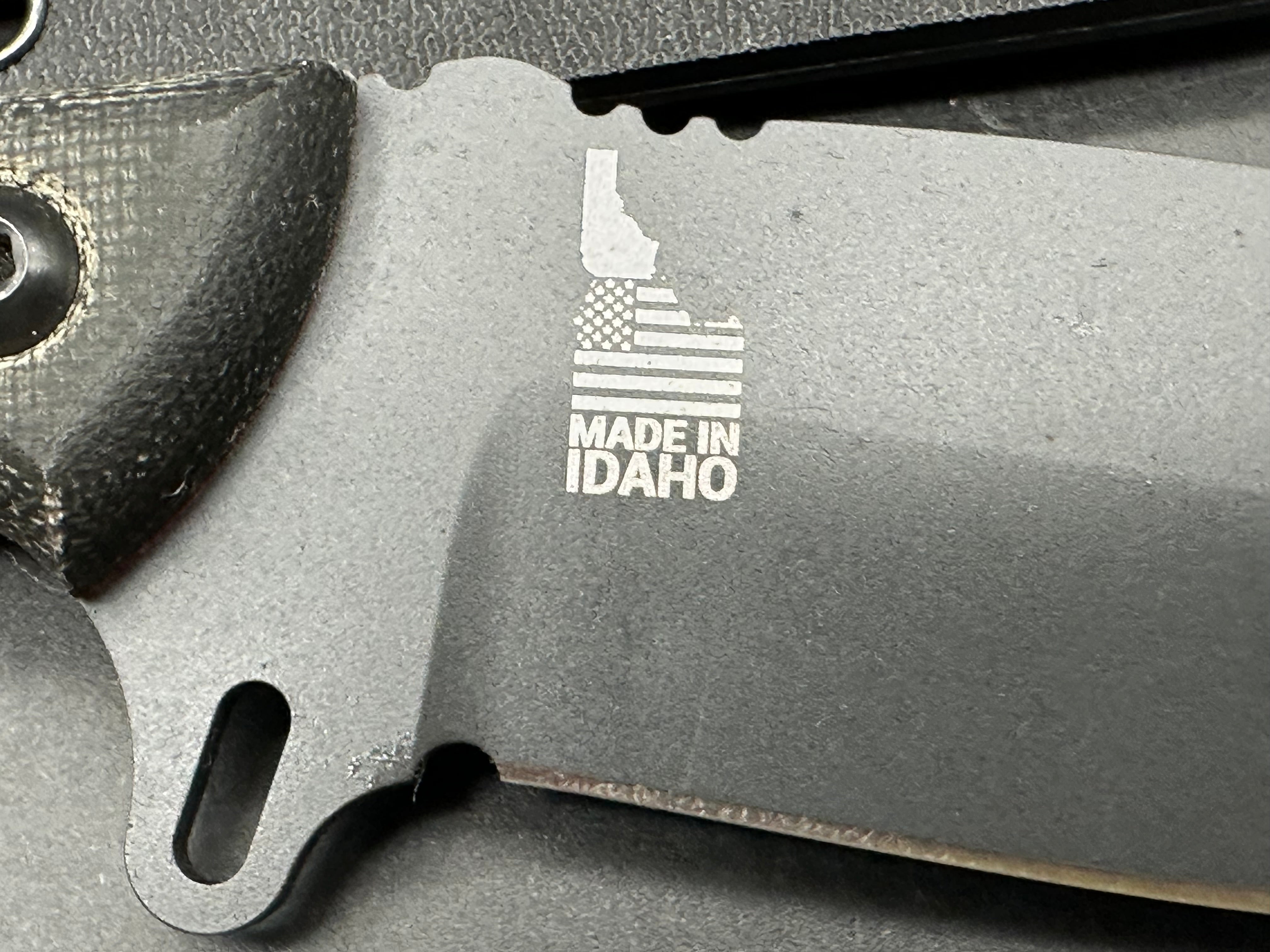 TOPS - Silent Hero 4 fixed blade