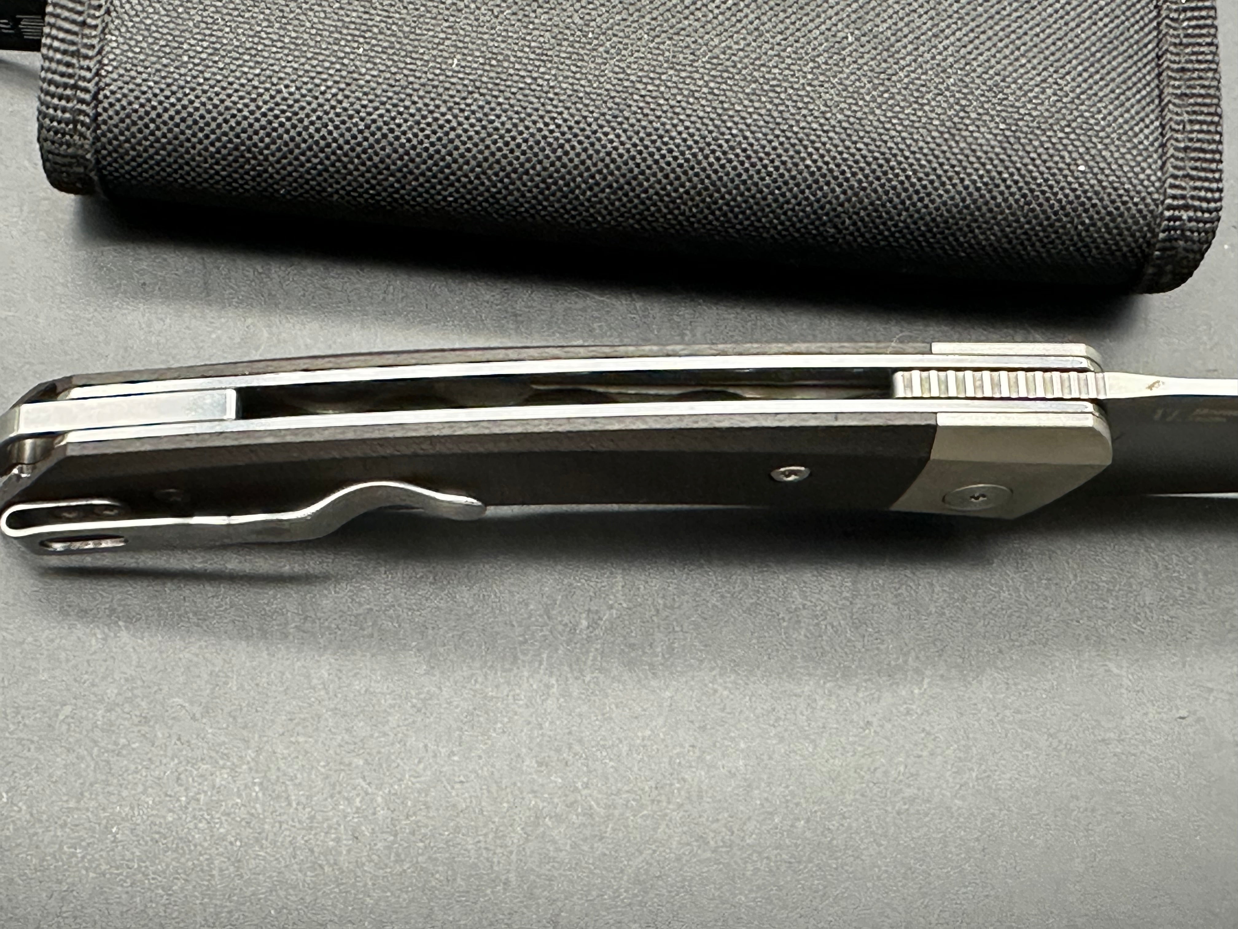 Kizer Momo Large 14c28n ( Dyed Scales)