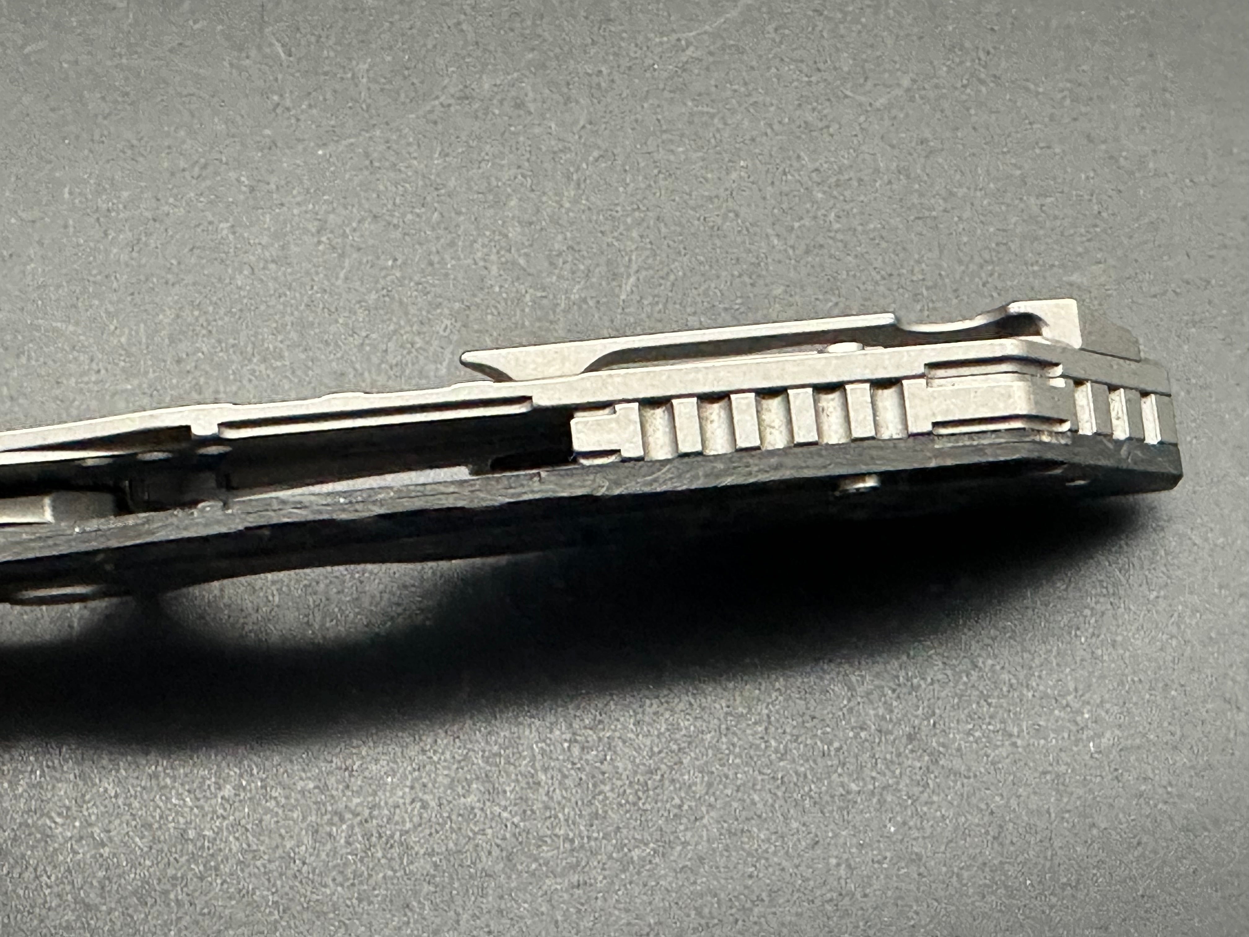 BESTECH SHODAN FOLDER KNIFE CARBON FIBER FRONT & TITANIUM BACK HANDLE SW + SATIN S35VN BLADE BT1910C
