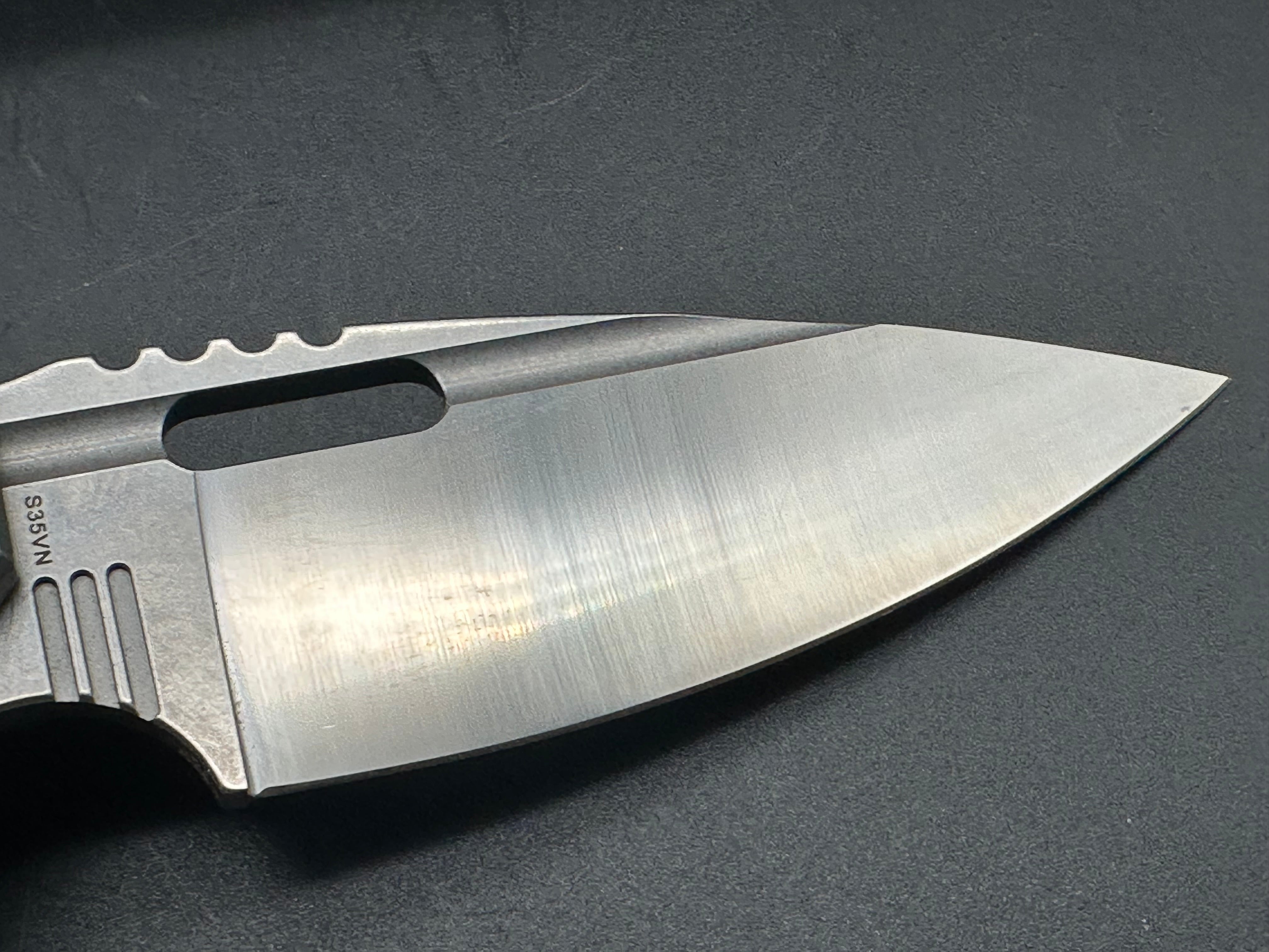 BESTECH SHODAN FOLDER KNIFE CARBON FIBER FRONT & TITANIUM BACK HANDLE SW + SATIN S35VN BLADE BT1910C