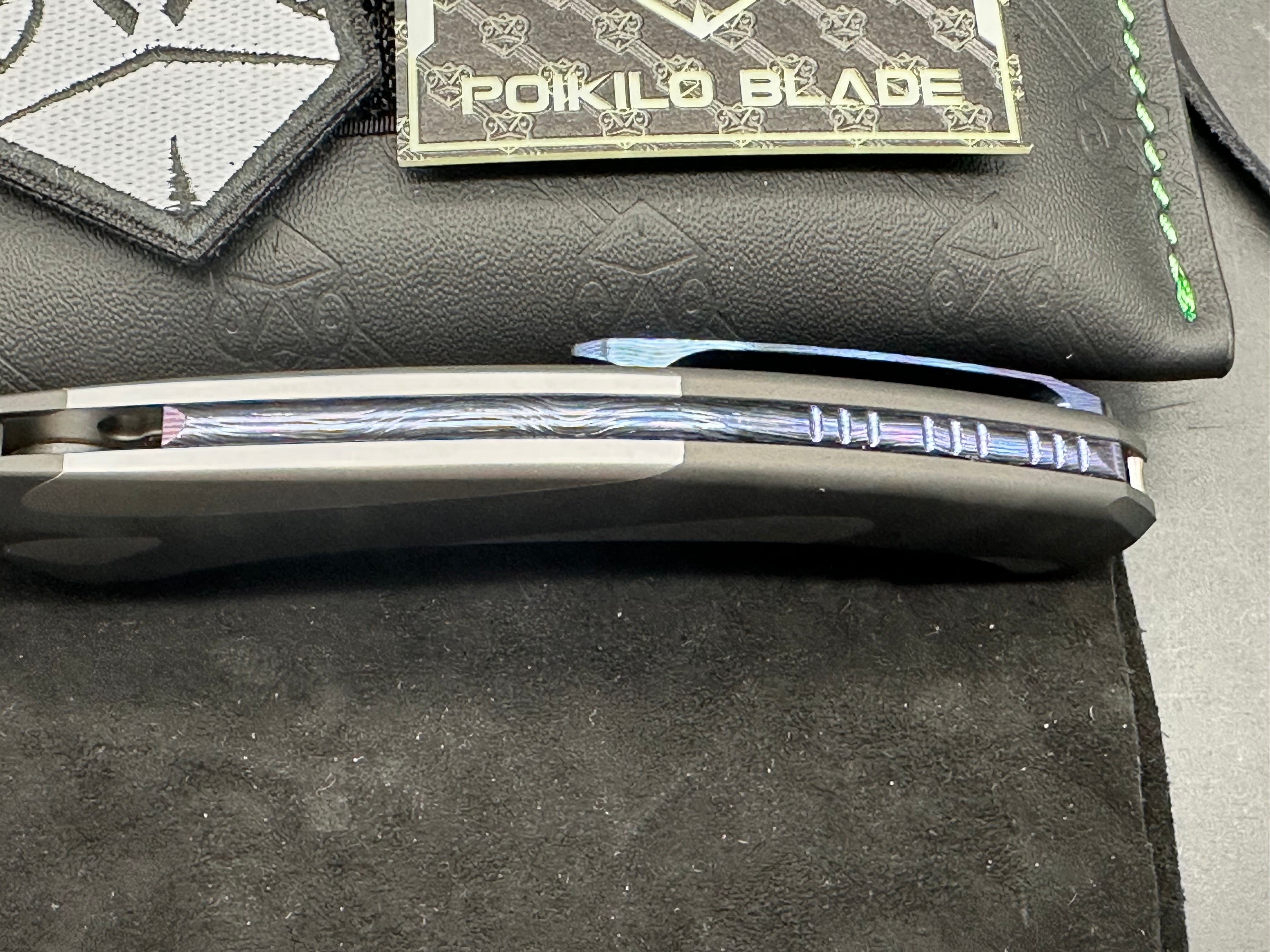 Poikilo Orca - Midtech Zircuti clip and spacer stonewashed mirror M390 blade