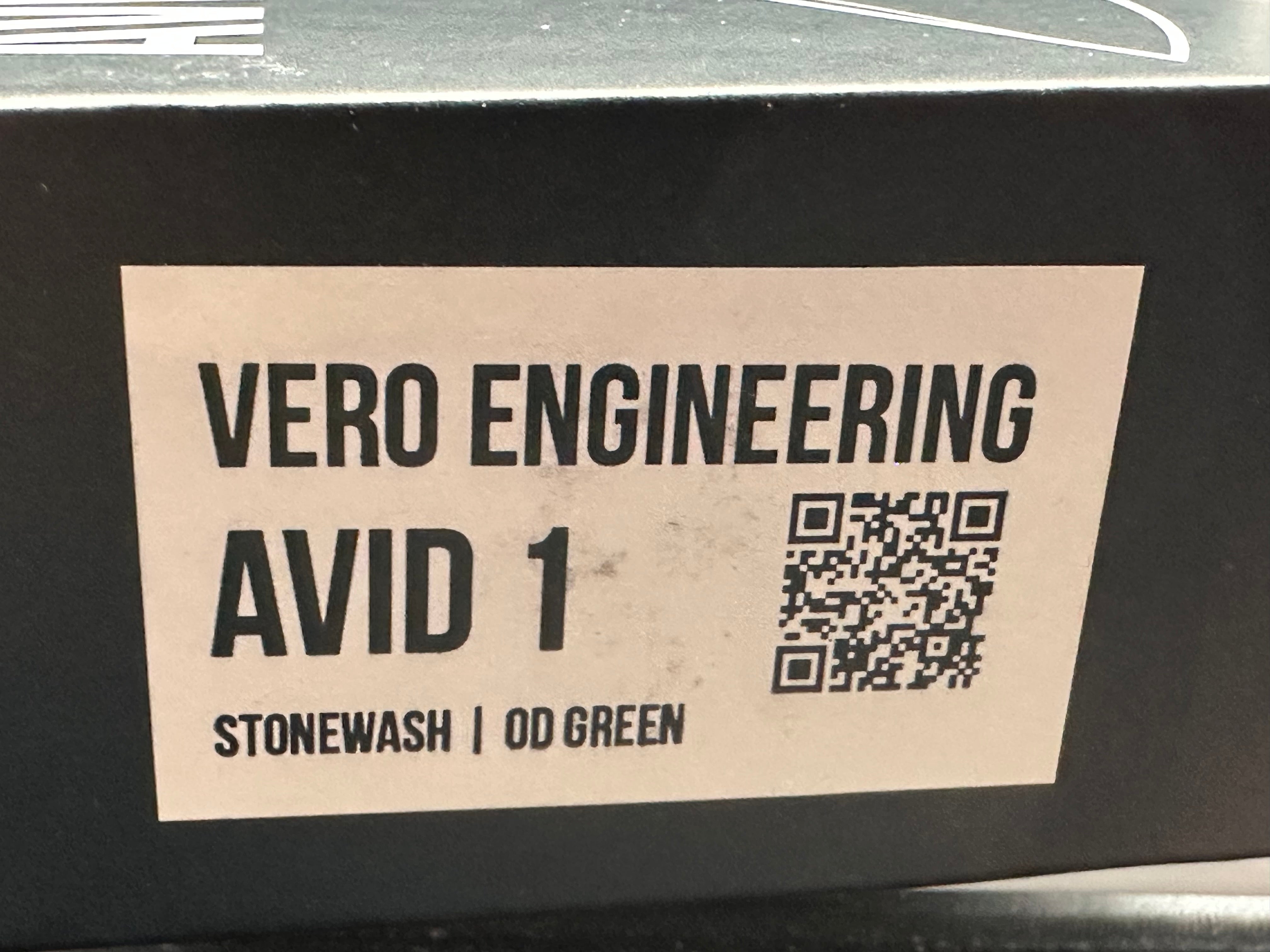 Vero Engineering Avid 1 - DLT Exclusive #503 3.25" CPM S45VN Stonewash Blade with OD Green G10 Scales