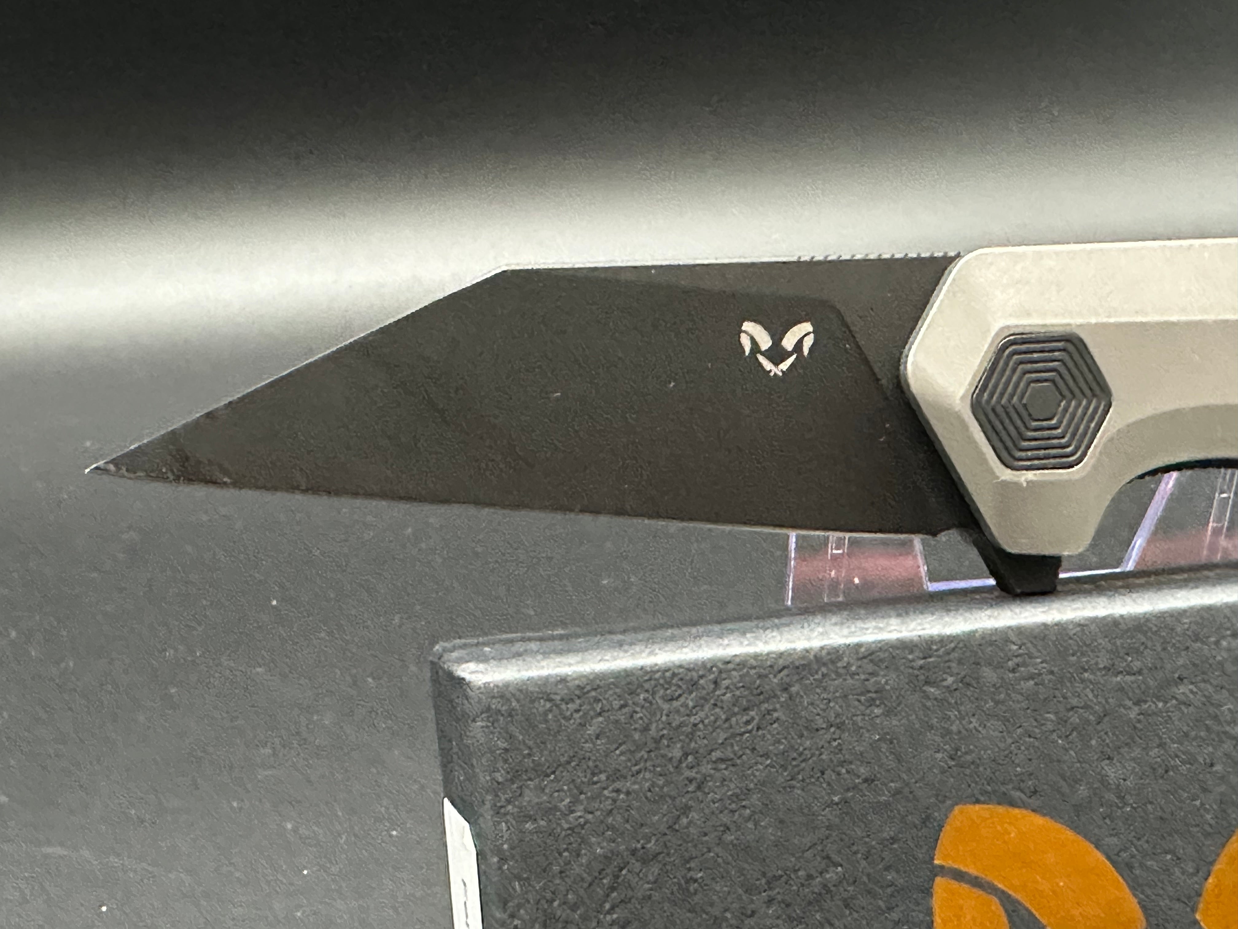 Damned Designs Fenrir/Stonewash Ti/Reverse Tanto/Black CPM-S35VN