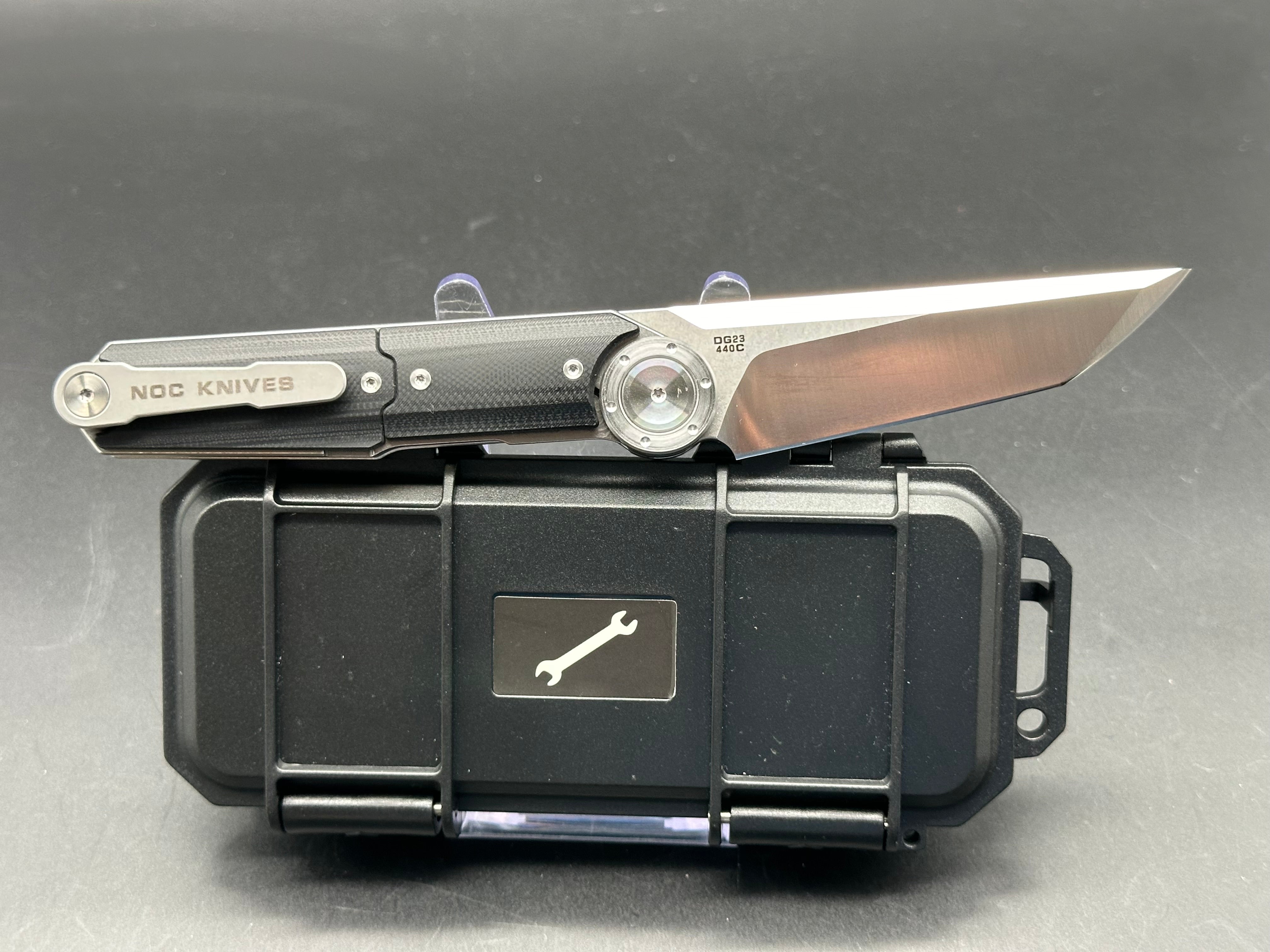 NOC Knives Tac Ray - DG-23/Black G-10 Satin 440c