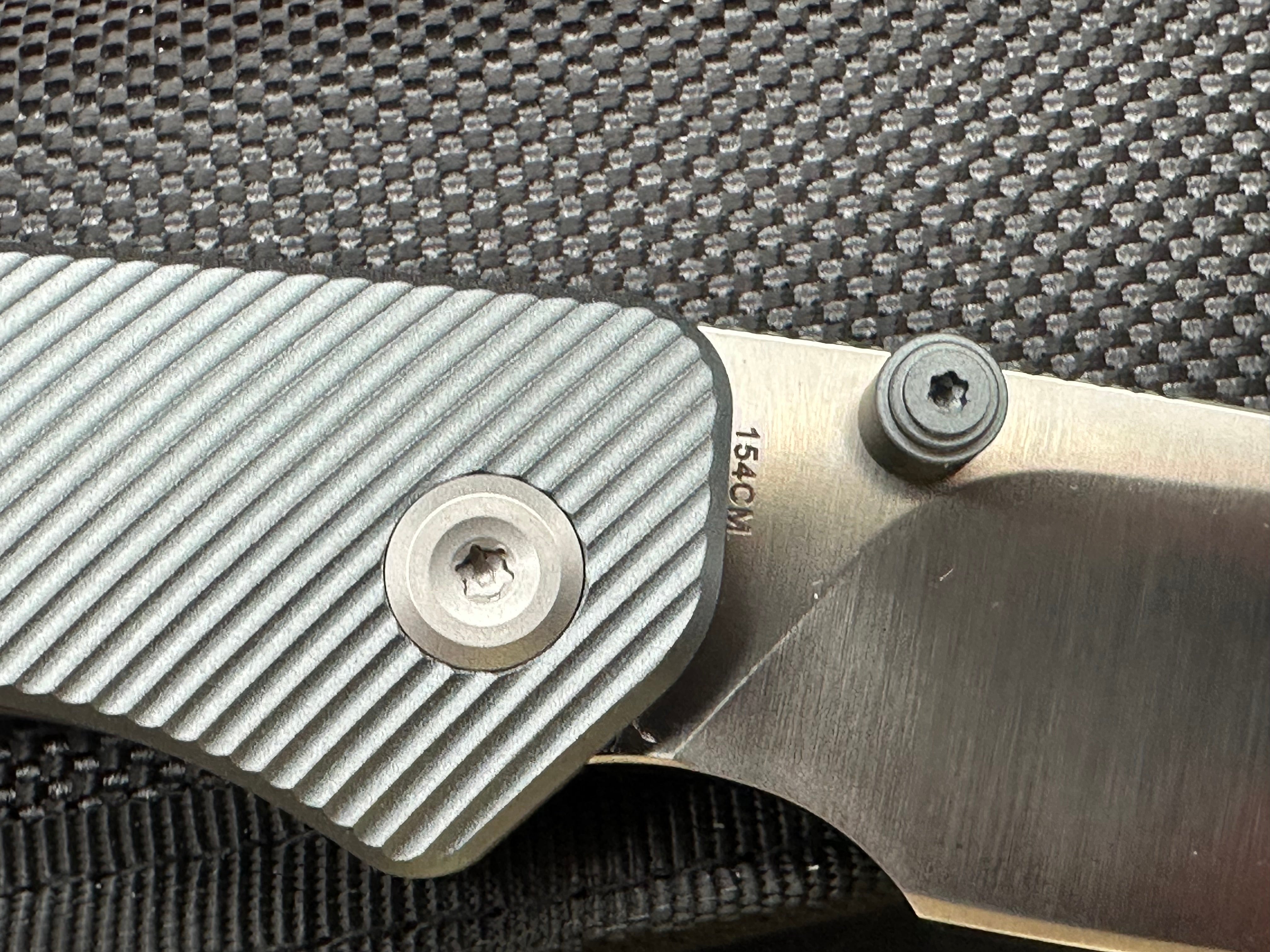 Vosteed Marten Top Liner Lock (NEW) 2.98 154CM Satin Blade with Gray Aluminum Scales