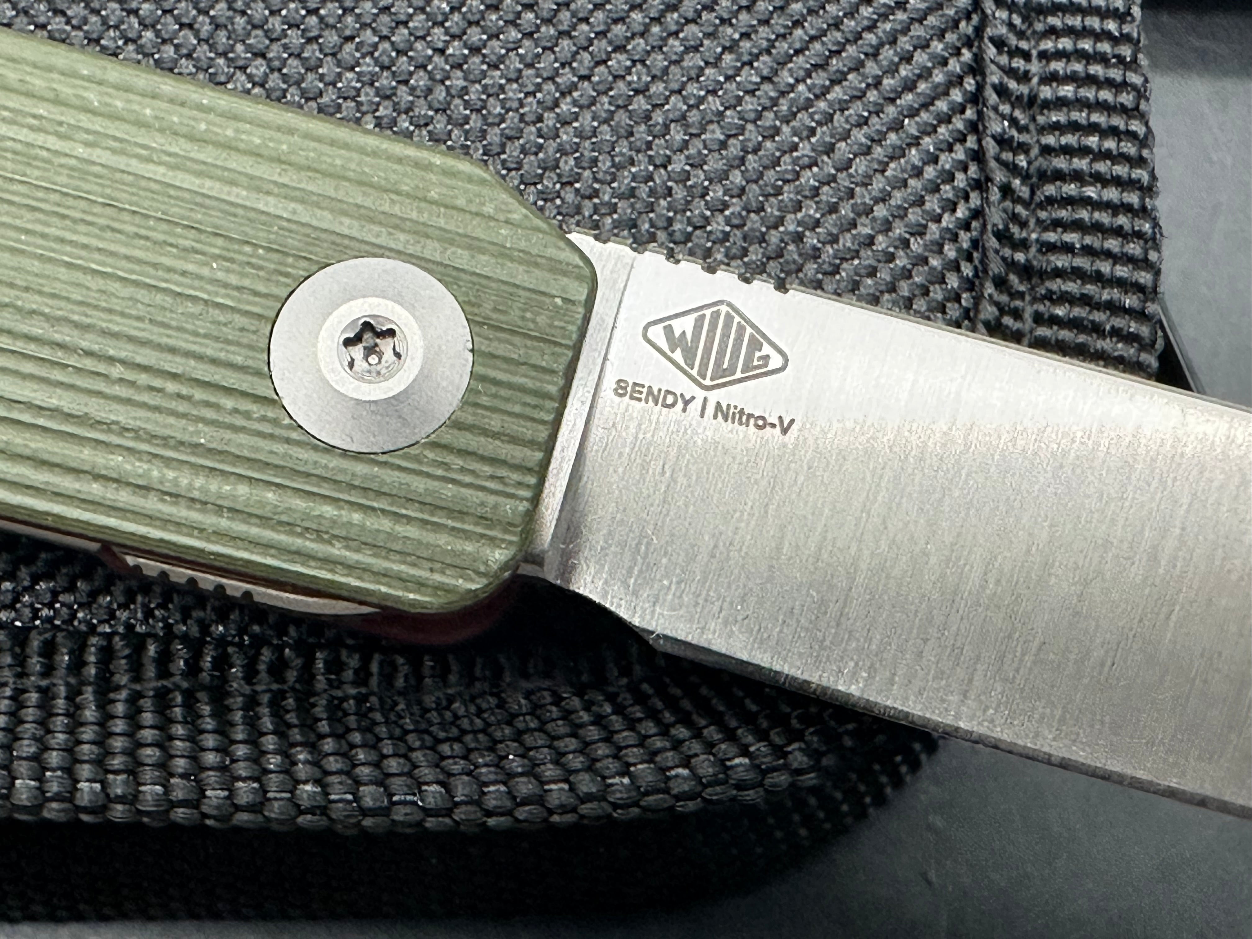 CIVIVI SENDY FOLDING KNIFE GREEN/RED G10 HANDLE NITRO-V SPEY POINT PLAIN EDGE SATIN FINISH