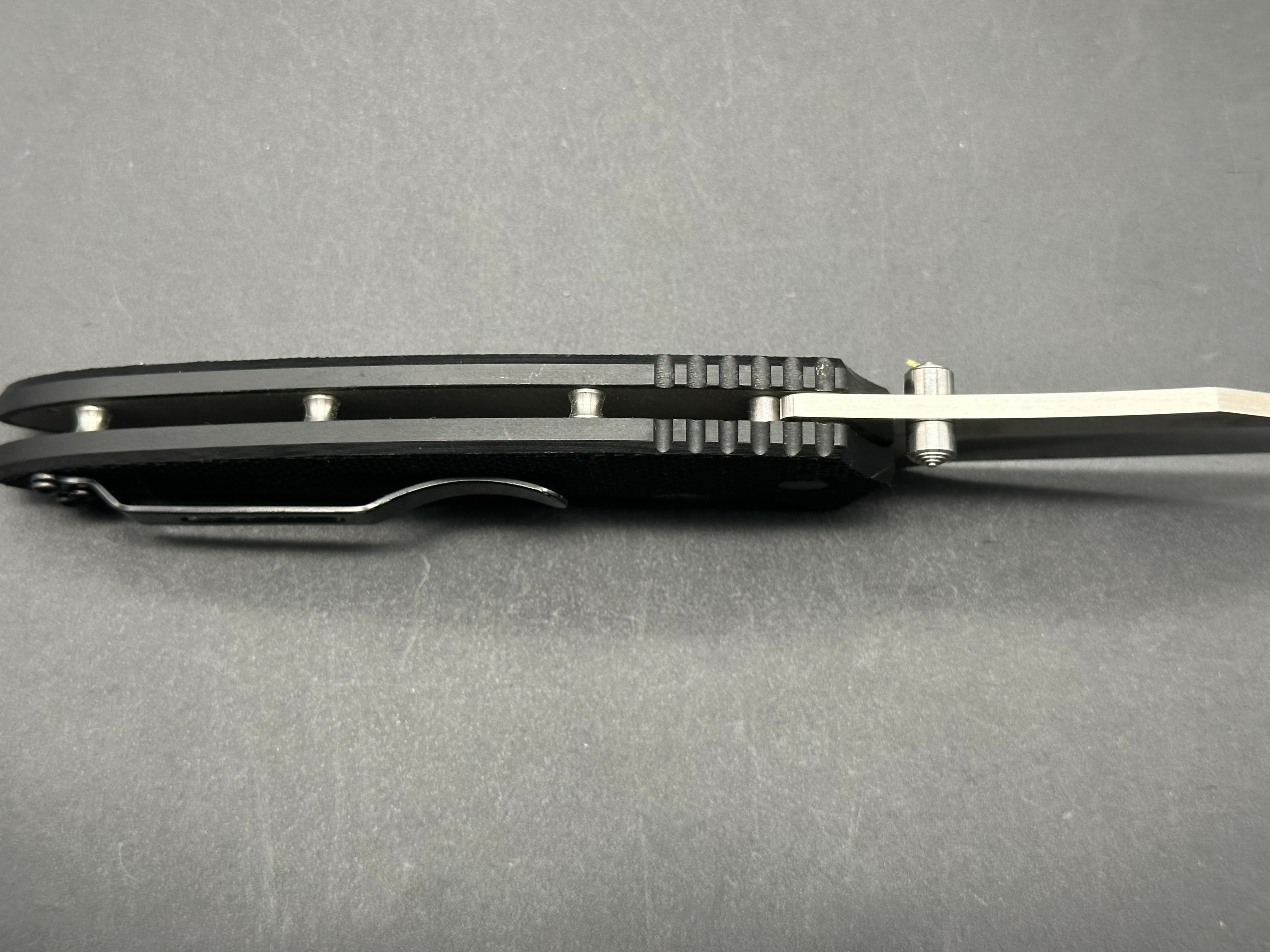 Blackhawk Be-Wharned black G10 handle and AUS8A blade