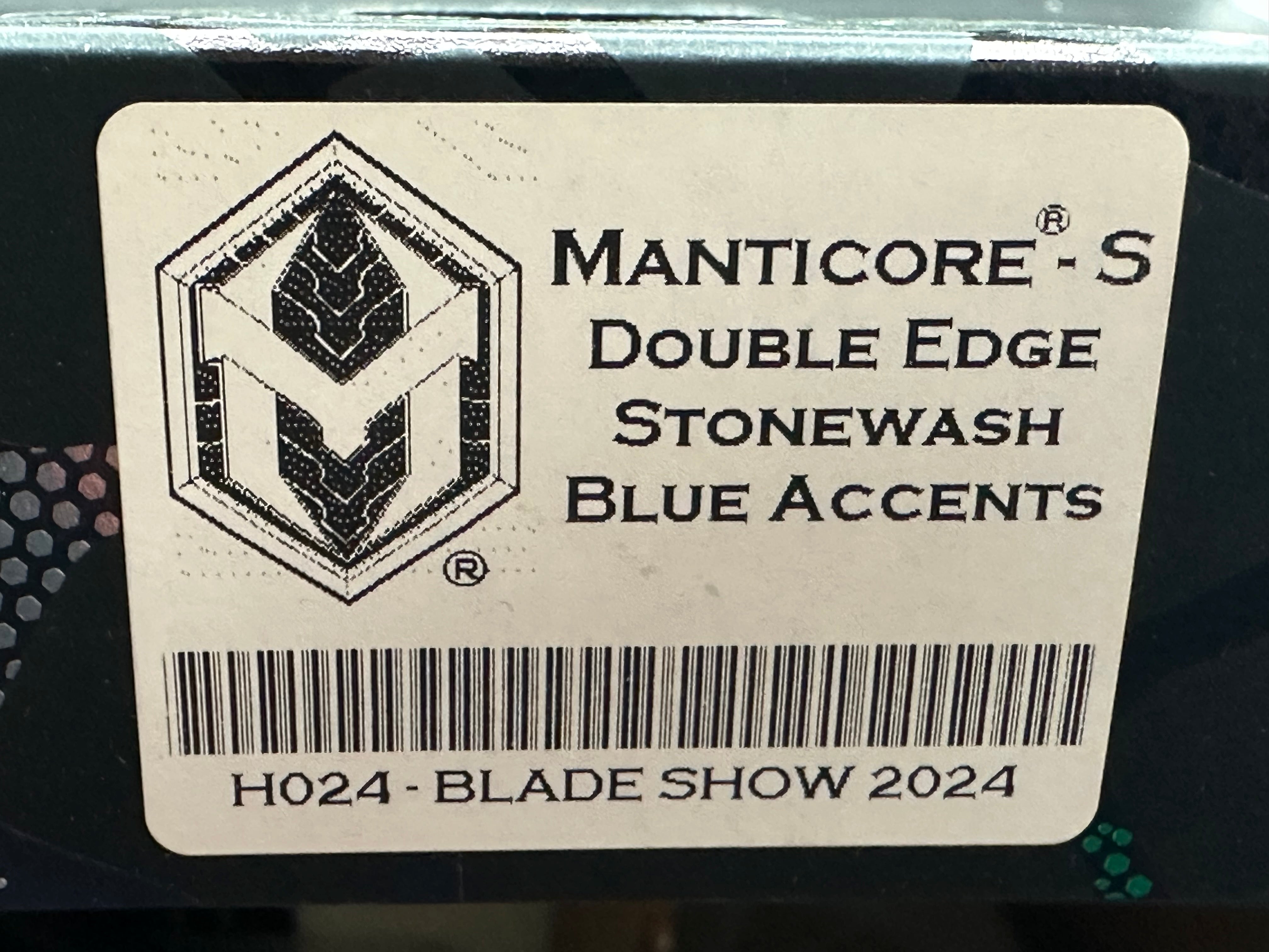Heretic Manticore S black aluminum frame magnacut blade (Blade Show Special)