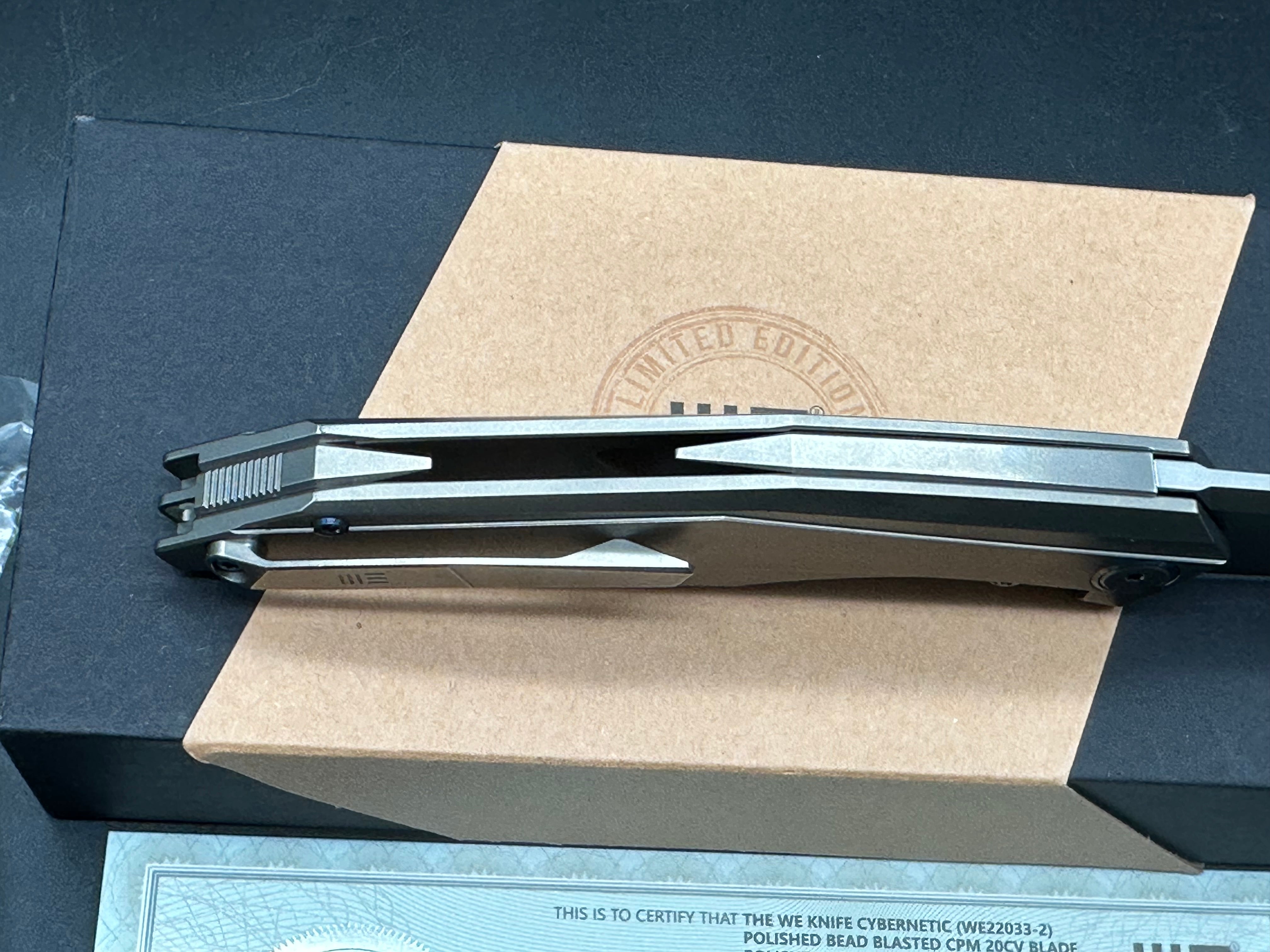 WE Knife Cybernetic #25/205 Frame Lock Knife Titanium (3.9" Polished Gray)